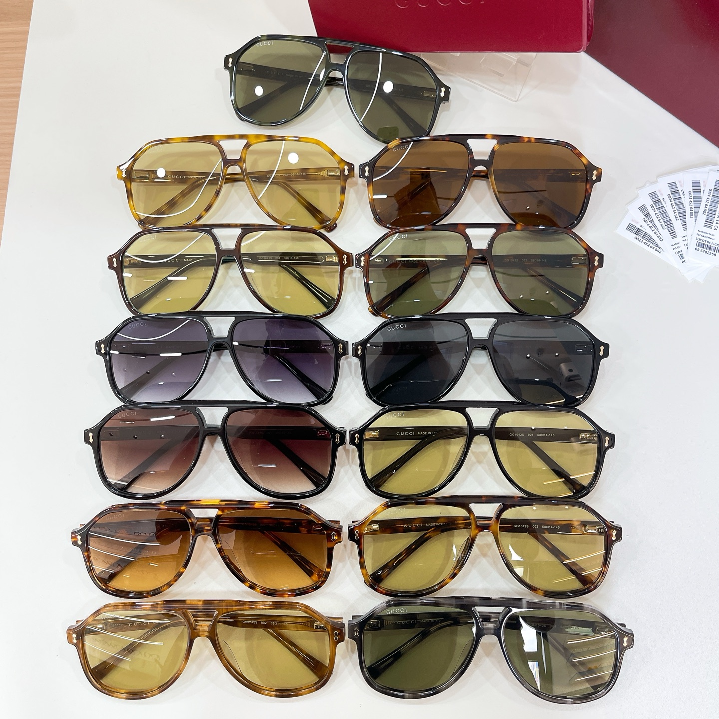 Gucci 13015073Gucci MODEL：GG1042S SIZE：58口14-145