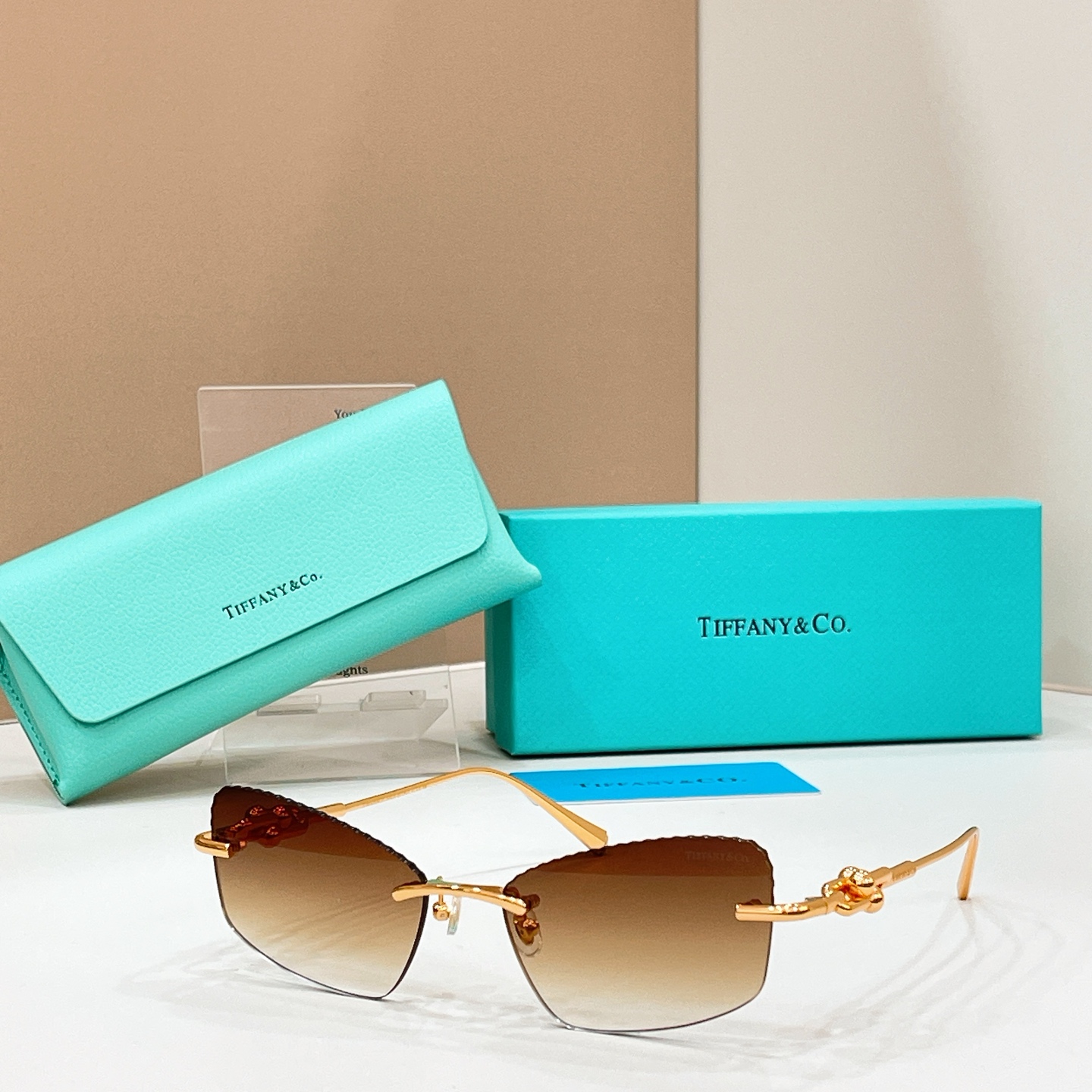Tiffany & Co. TIFFANY&Co. MODEL：TF2043L SIZE：58口18-145