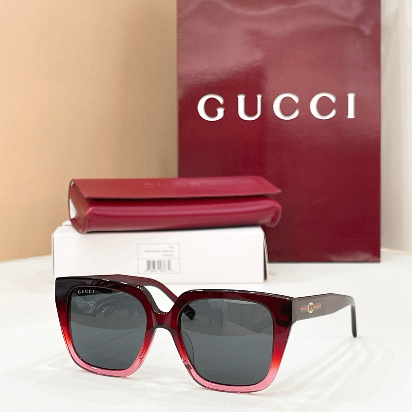 Gucci Gucci MODEL：GG2102S SIZE：55口18-140