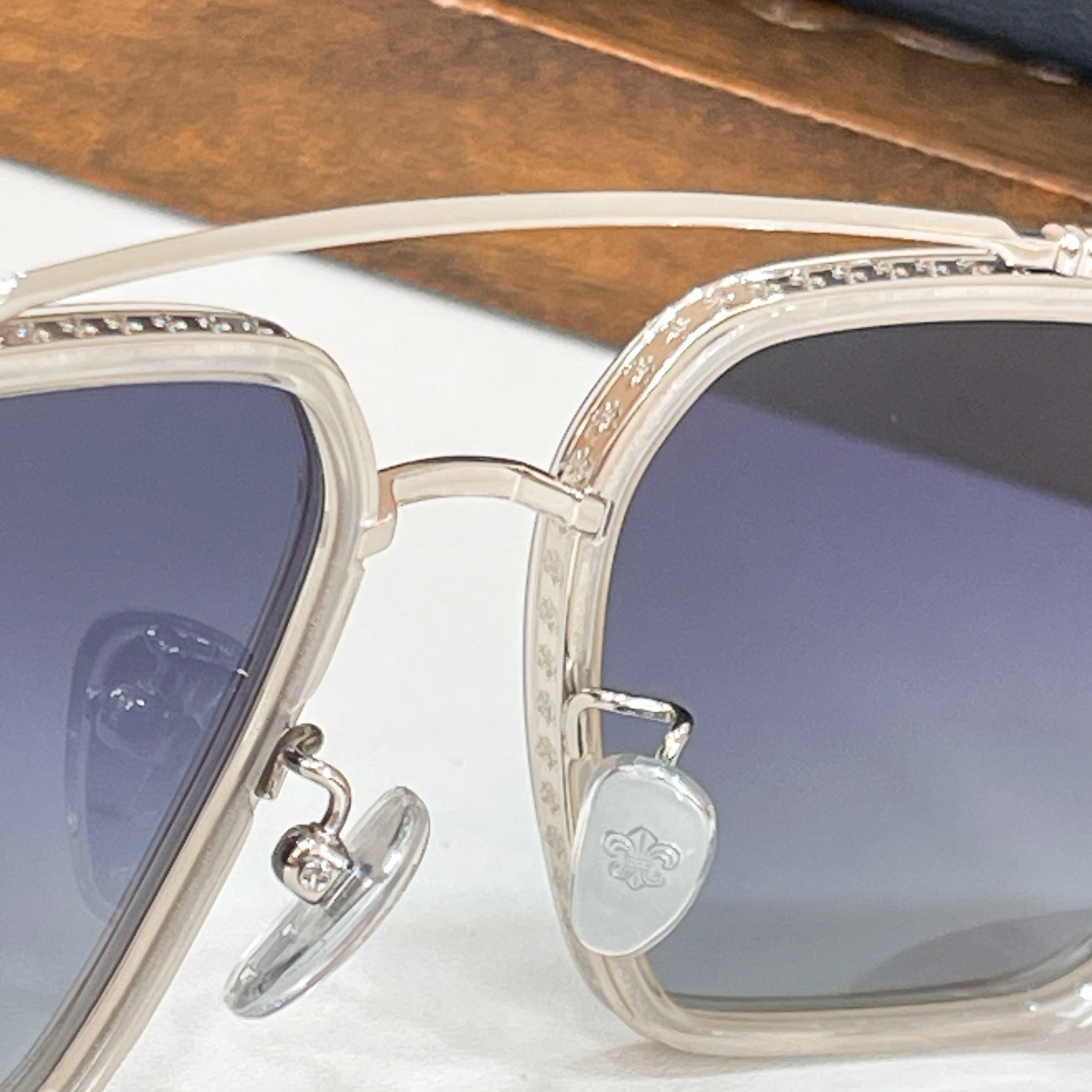 Chrome Hearts CHROME HEART* MODEL：CH8153 SIZE：55口19-147 钛～～