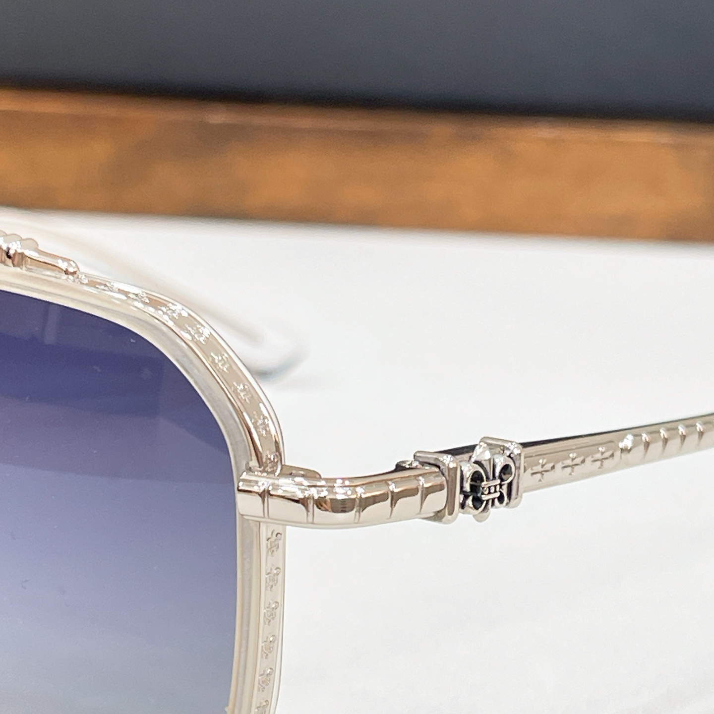 Chrome Hearts CHROME HEART* MODEL：CH8153 SIZE：55口19-147 钛～～