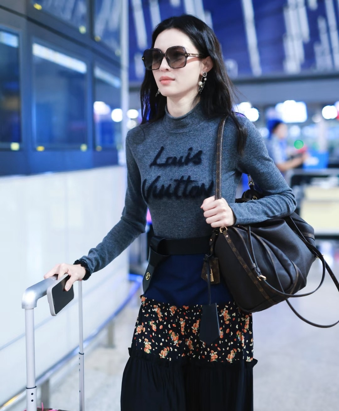 Louis Vuitton 13015073LOUIS VUITTO* MODEL：Z3044E SIZE：56口16-145 钟楚曦同款～～