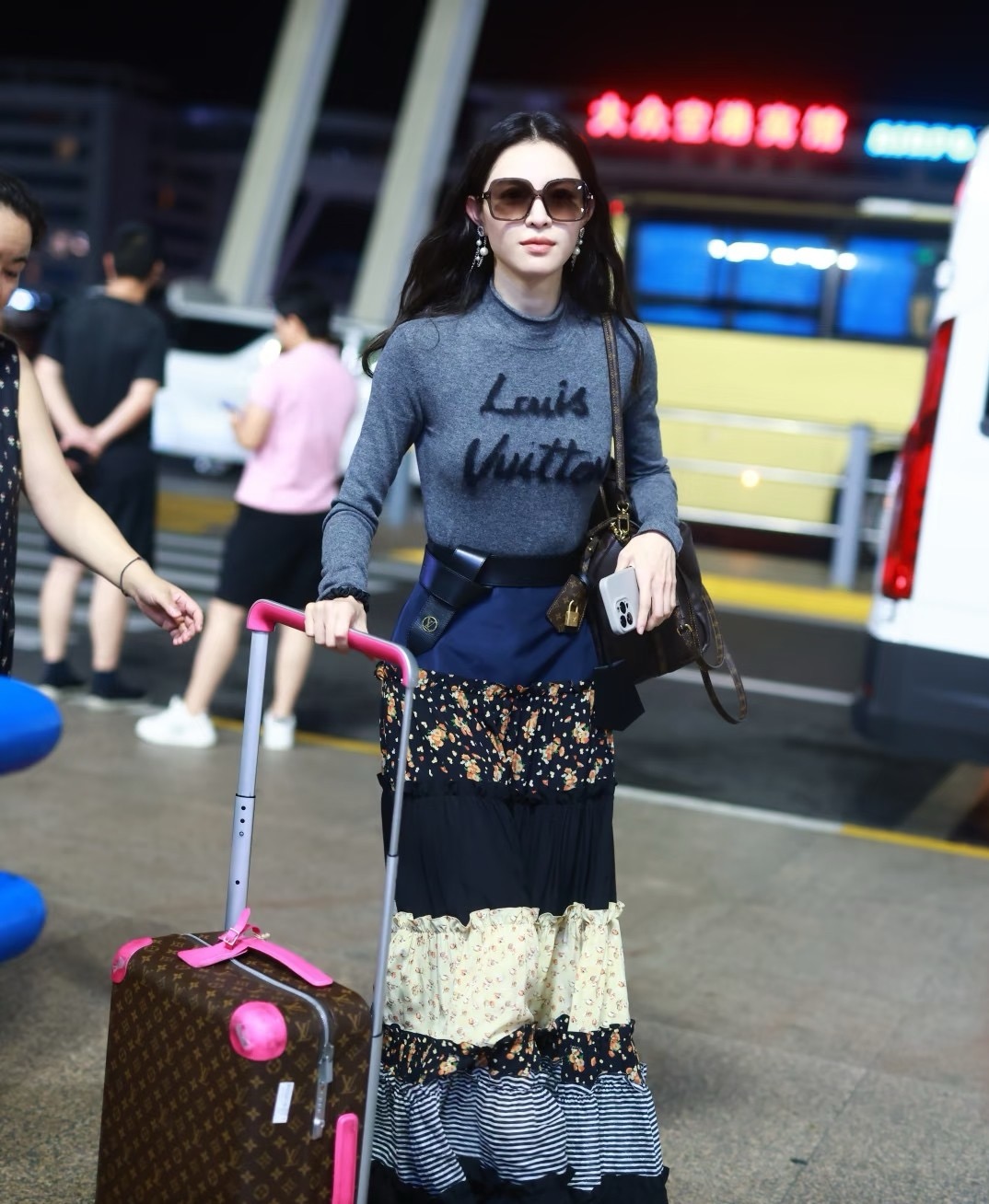 Louis Vuitton 13015073LOUIS VUITTO* MODEL：Z3044E SIZE：56口16-145 钟楚曦同款～～