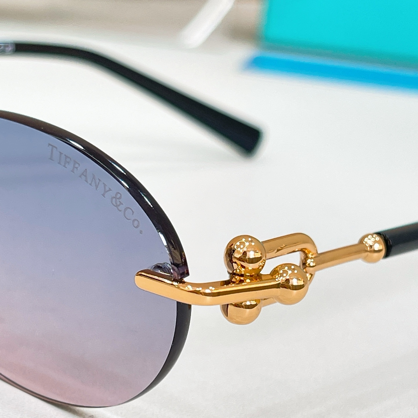 Tiffany & Co. TIFFANY&Co. MODEL：TF3104D SIZE：58口18-140