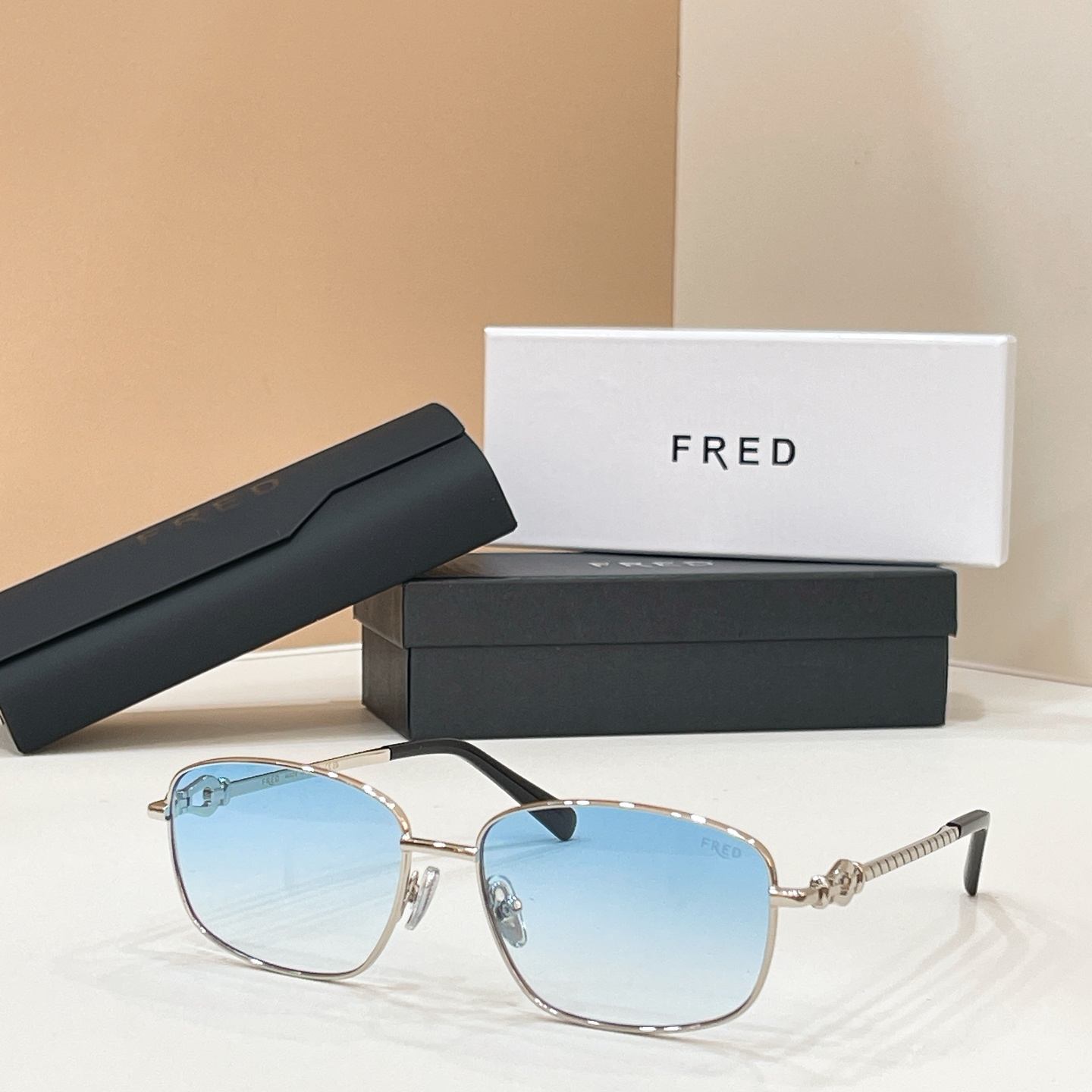 Fred FRED 57163U