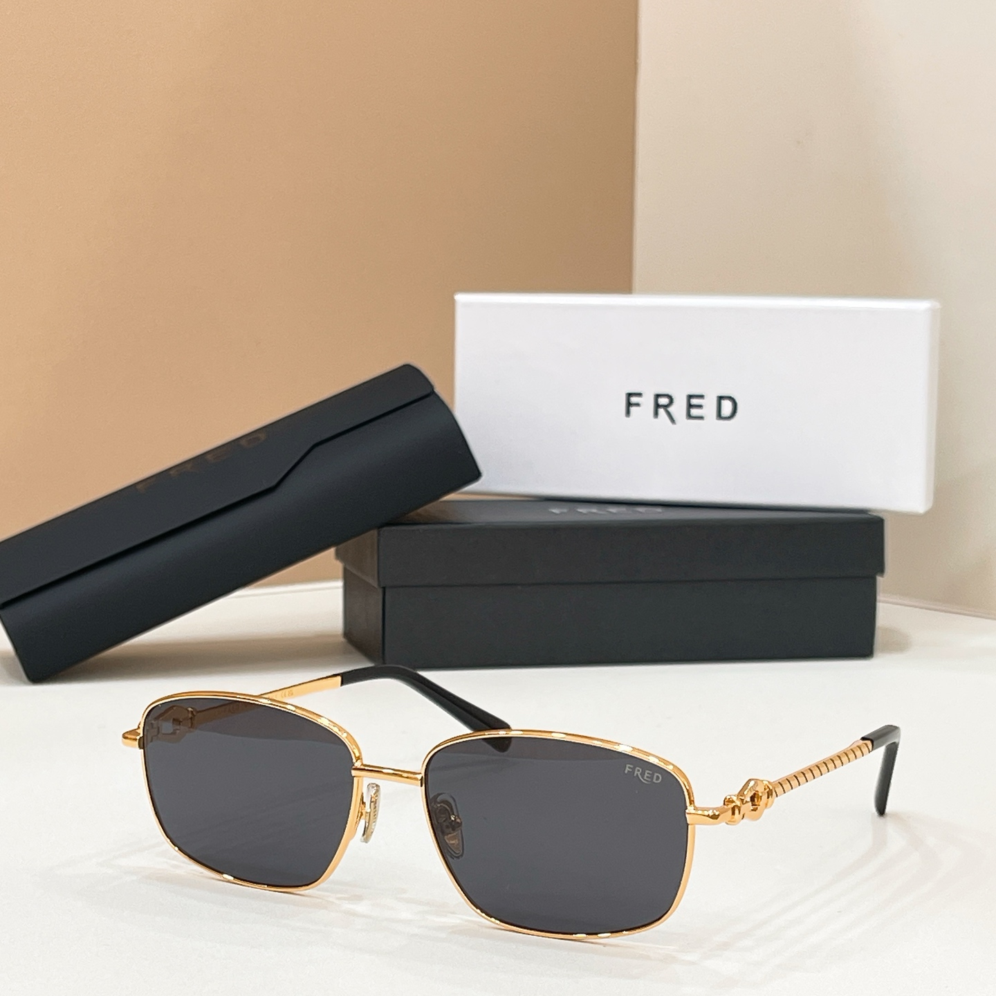 Fred FRED 57163U