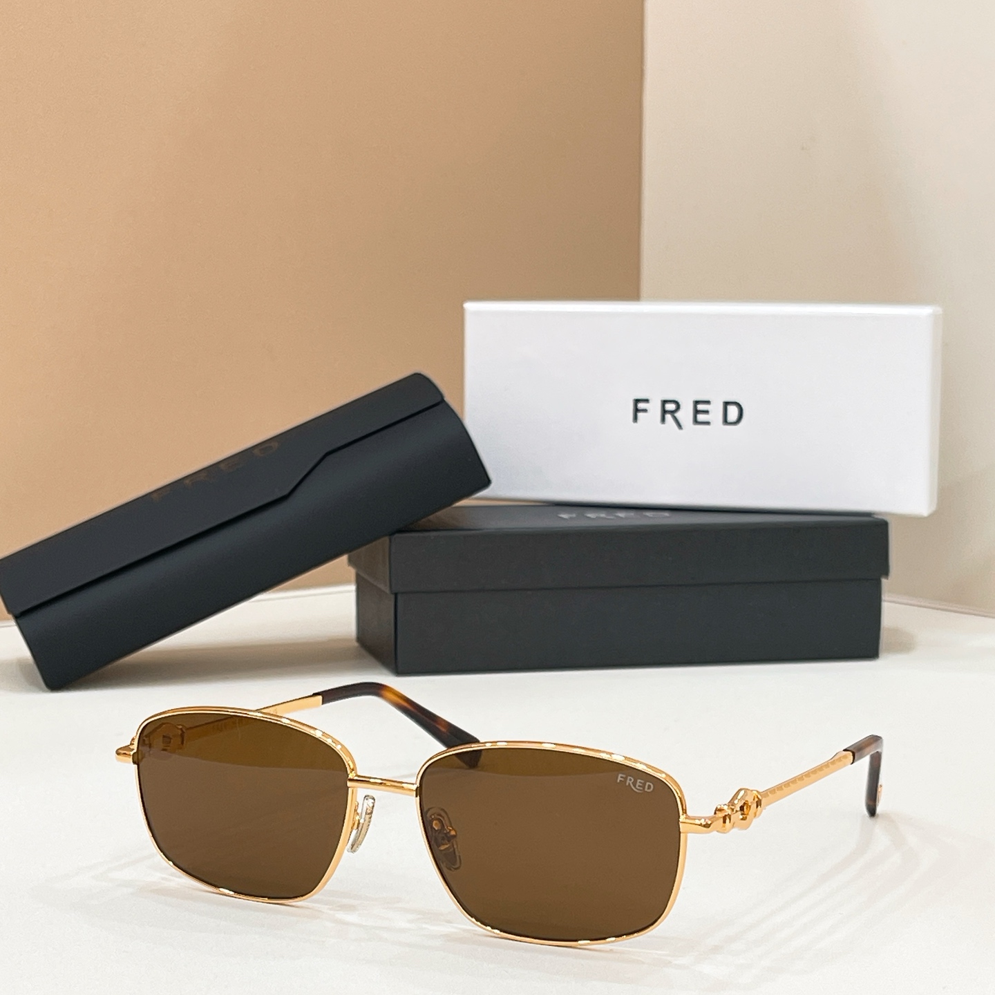 Fred FRED 57163U