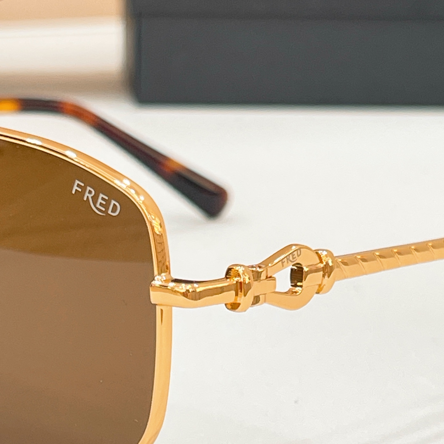 Fred FRED 57164U
