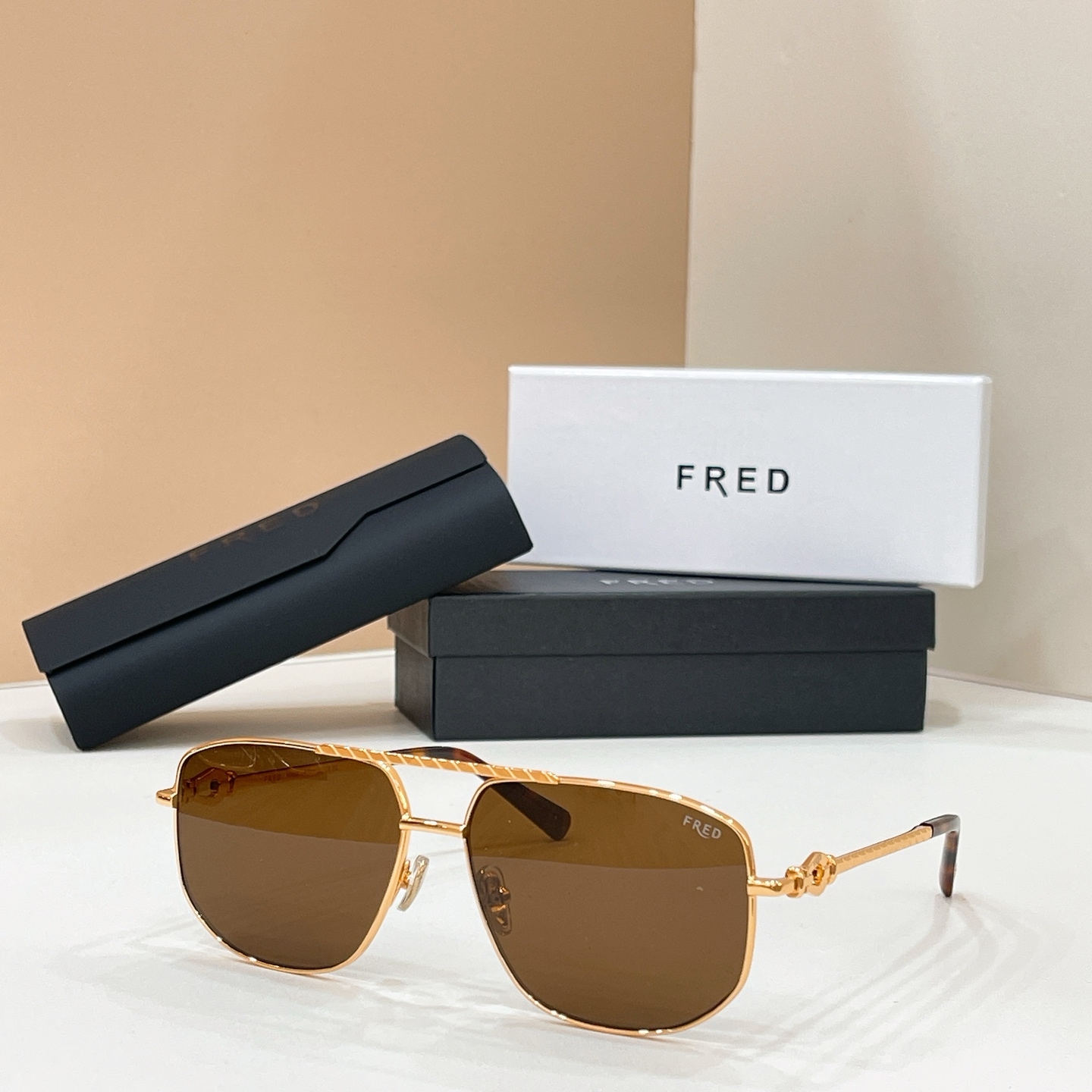 Fred FRED 57164U