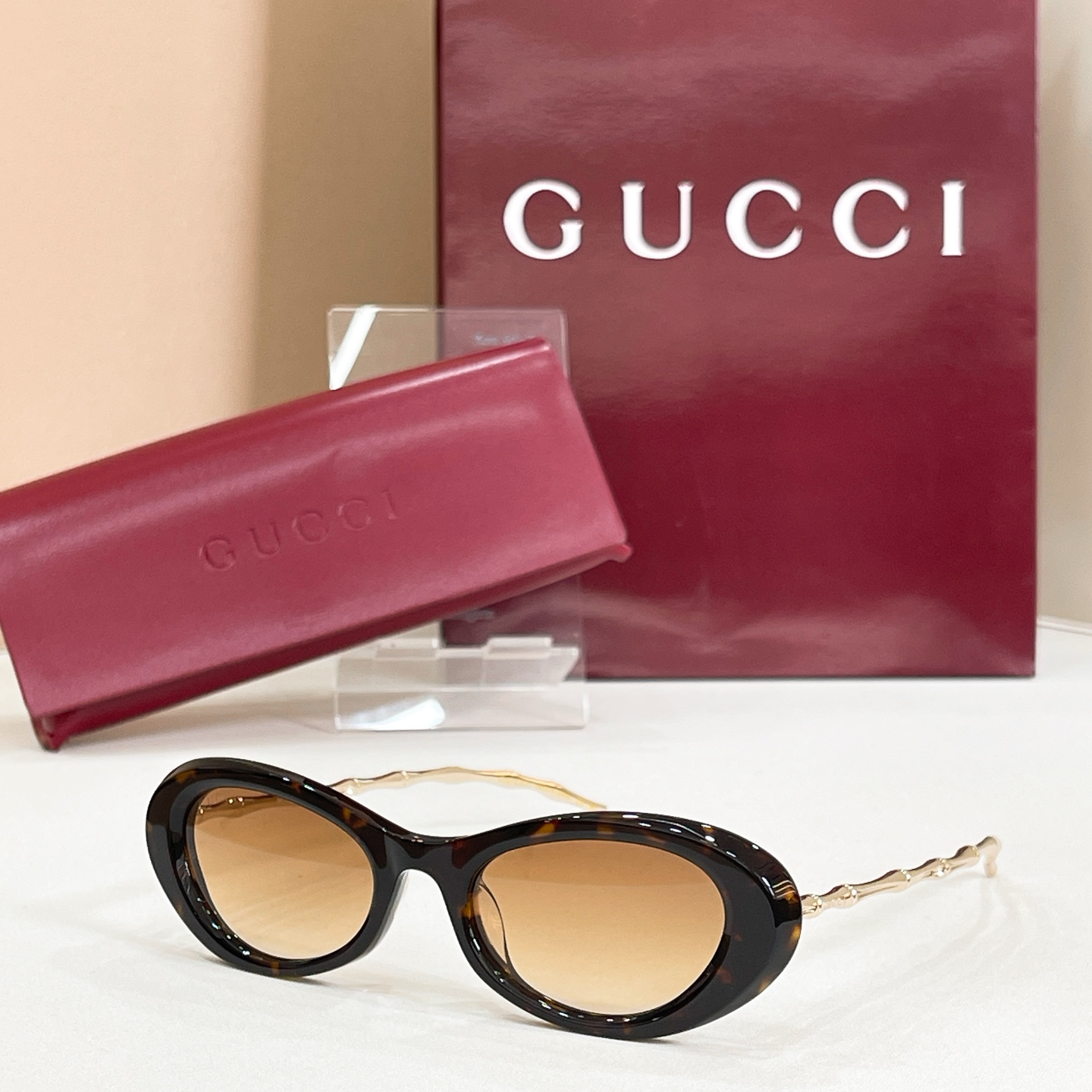 Gucci Gucci MODEL：GG2381S SIZE：51口19-145