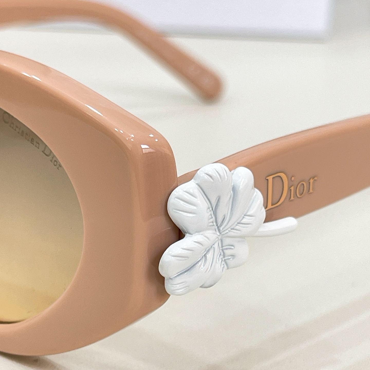 DIO*✨✨✨MODEL: Dior Clover B1F✨✨✨SIZE：54口19-140✨✨