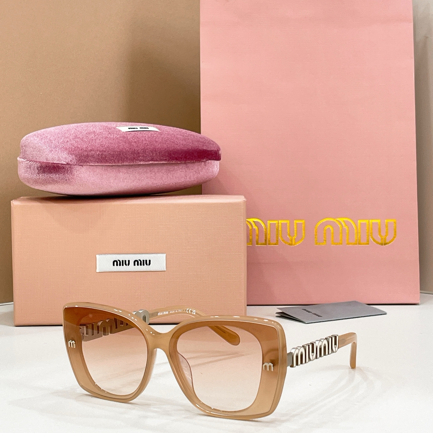 ￼ MIU MI*🎀🎀🎀MODEL：SMU086Z🎀🎀🎀SIZE：51口19-135🎀🎀🎀