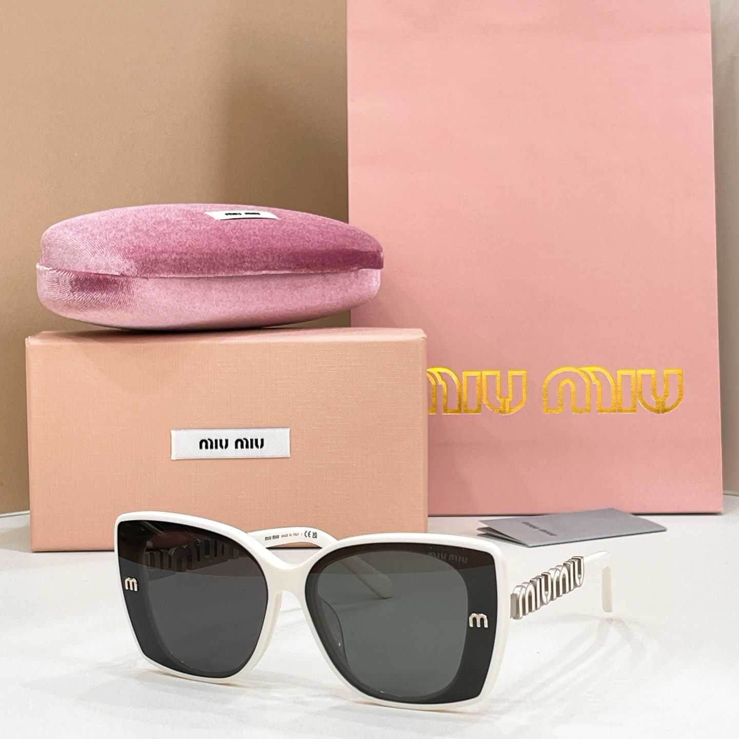 ￼ MIU MI*🎀🎀🎀MODEL：SMU086Z🎀🎀🎀SIZE：51口19-135🎀🎀🎀