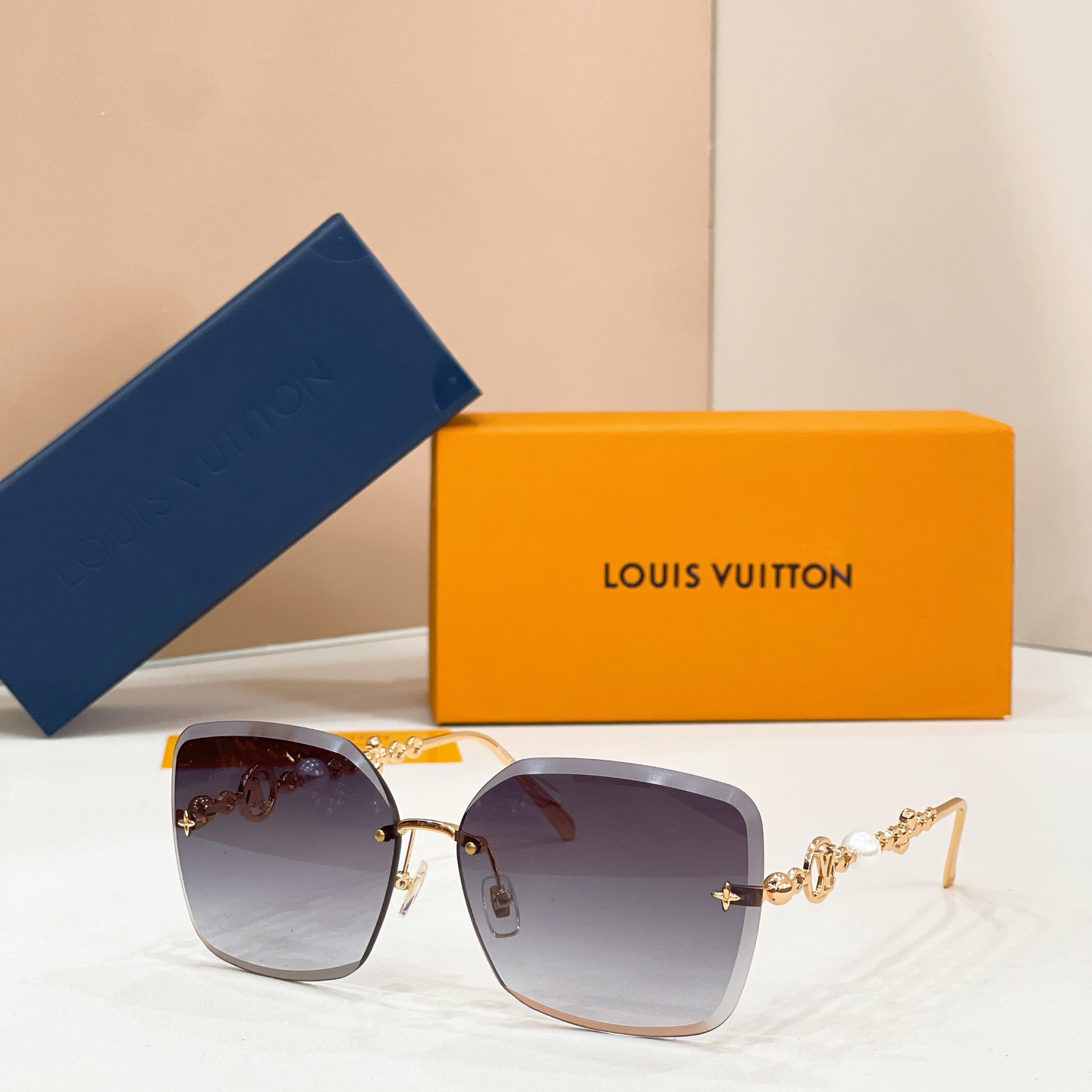 LOUIS VUITTO*✨✨✨MODEL：Z3407U ✨✨✨ SIZE：62口14-140✨✨✨