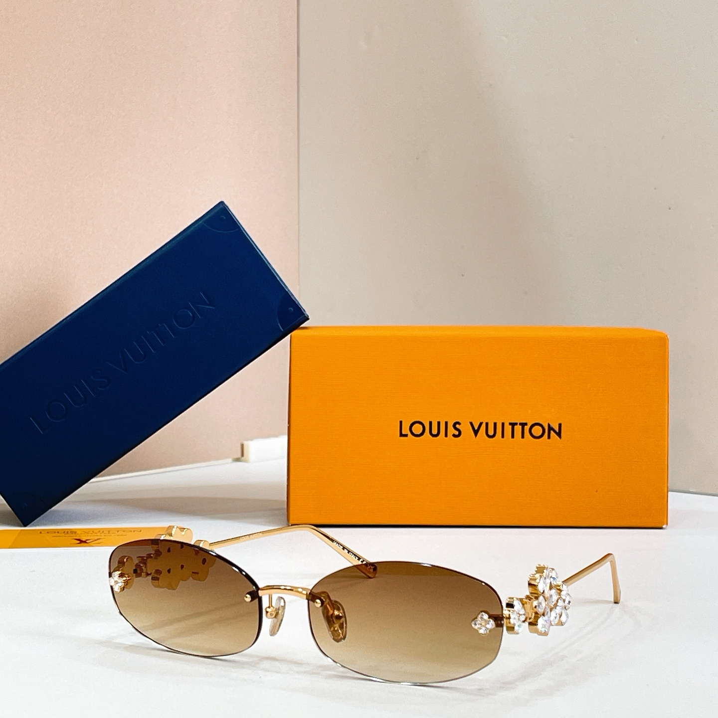 LOUIS VUITTO*🌟🌟🌟MODEL：Z3186U🌟🌟🌟SIZE：63口17-140🌟🌟🌟