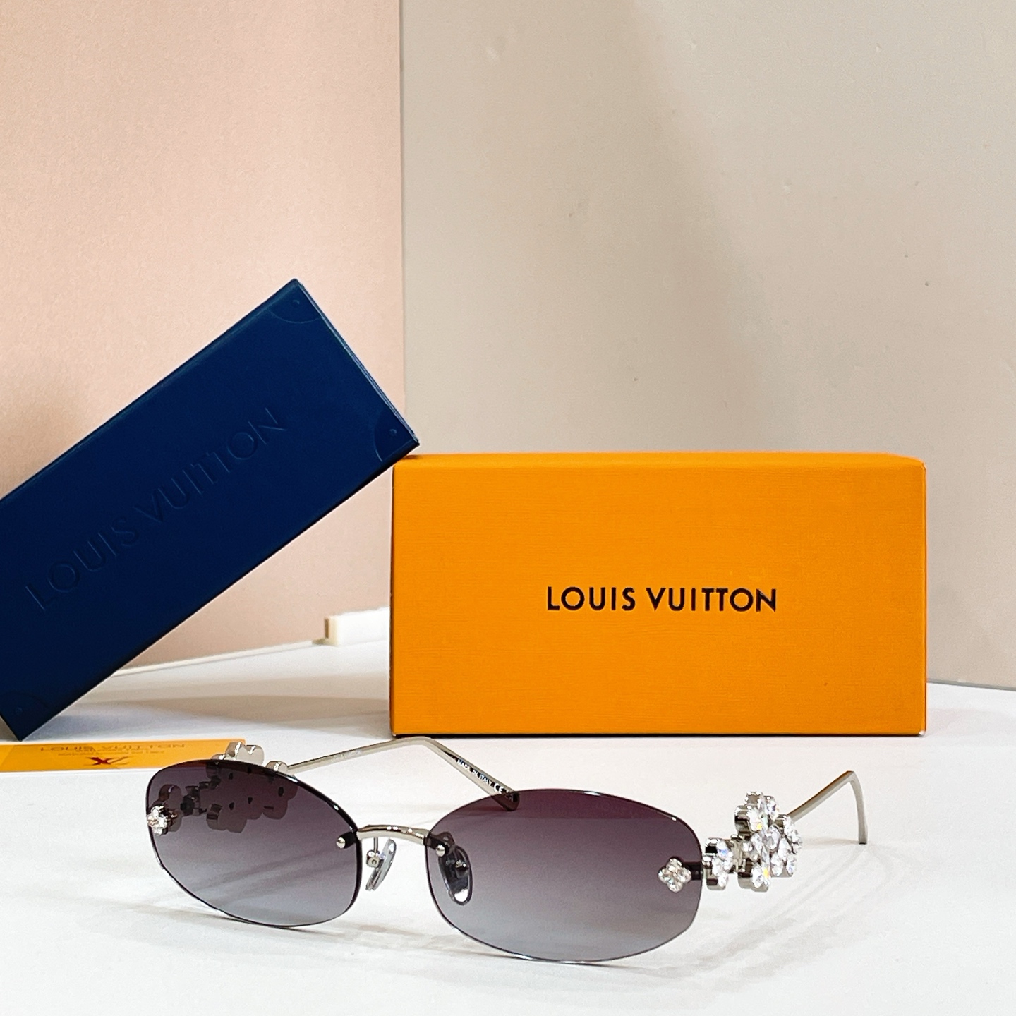 LOUIS VUITTO*🌟🌟🌟MODEL：Z3186U🌟🌟🌟SIZE：63口17-140🌟🌟🌟