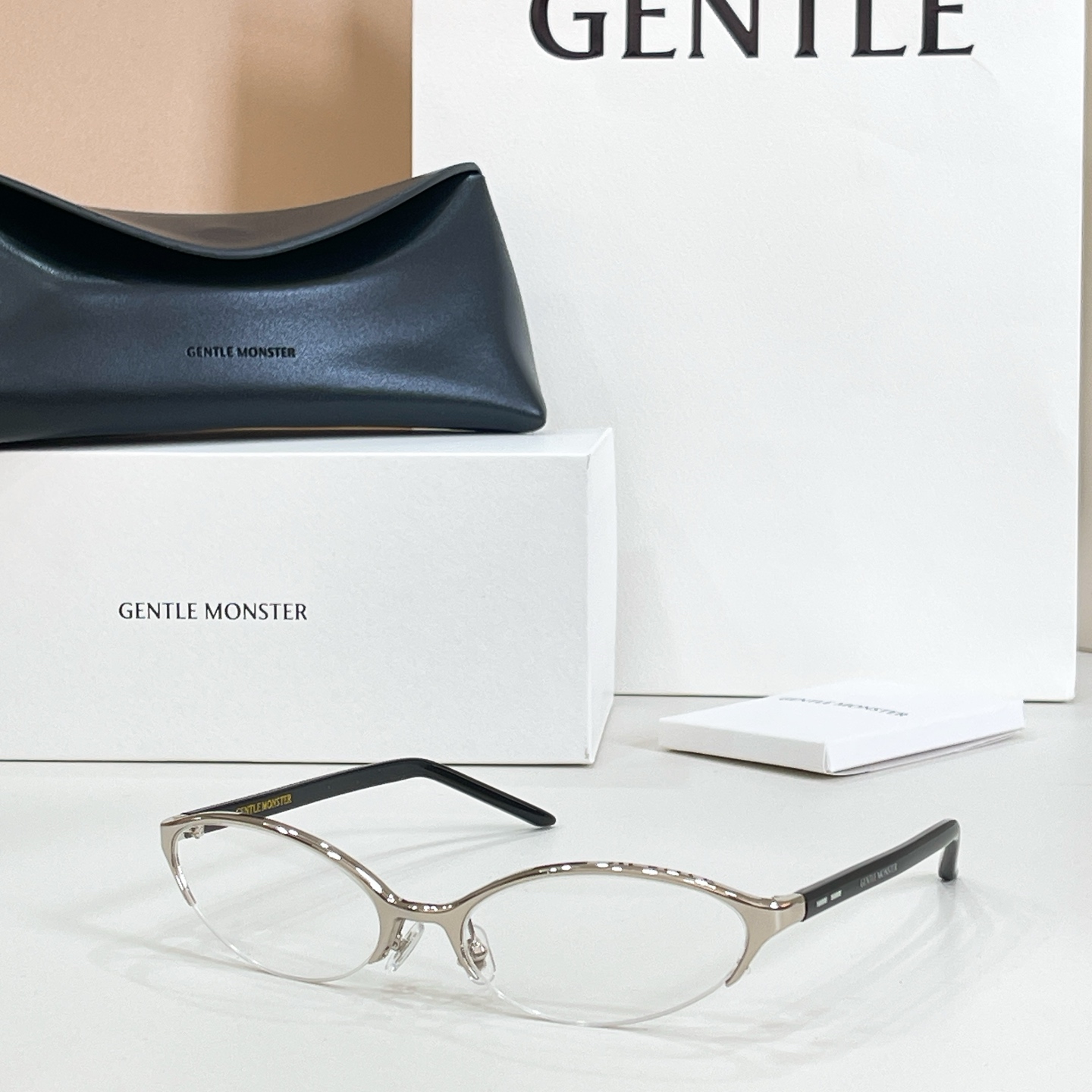 GENTLE MONSTE*🐼🐼🐼MODEL：LIMES🐼🐼🐼SIZE：58口18-145🐼 🐼🐼