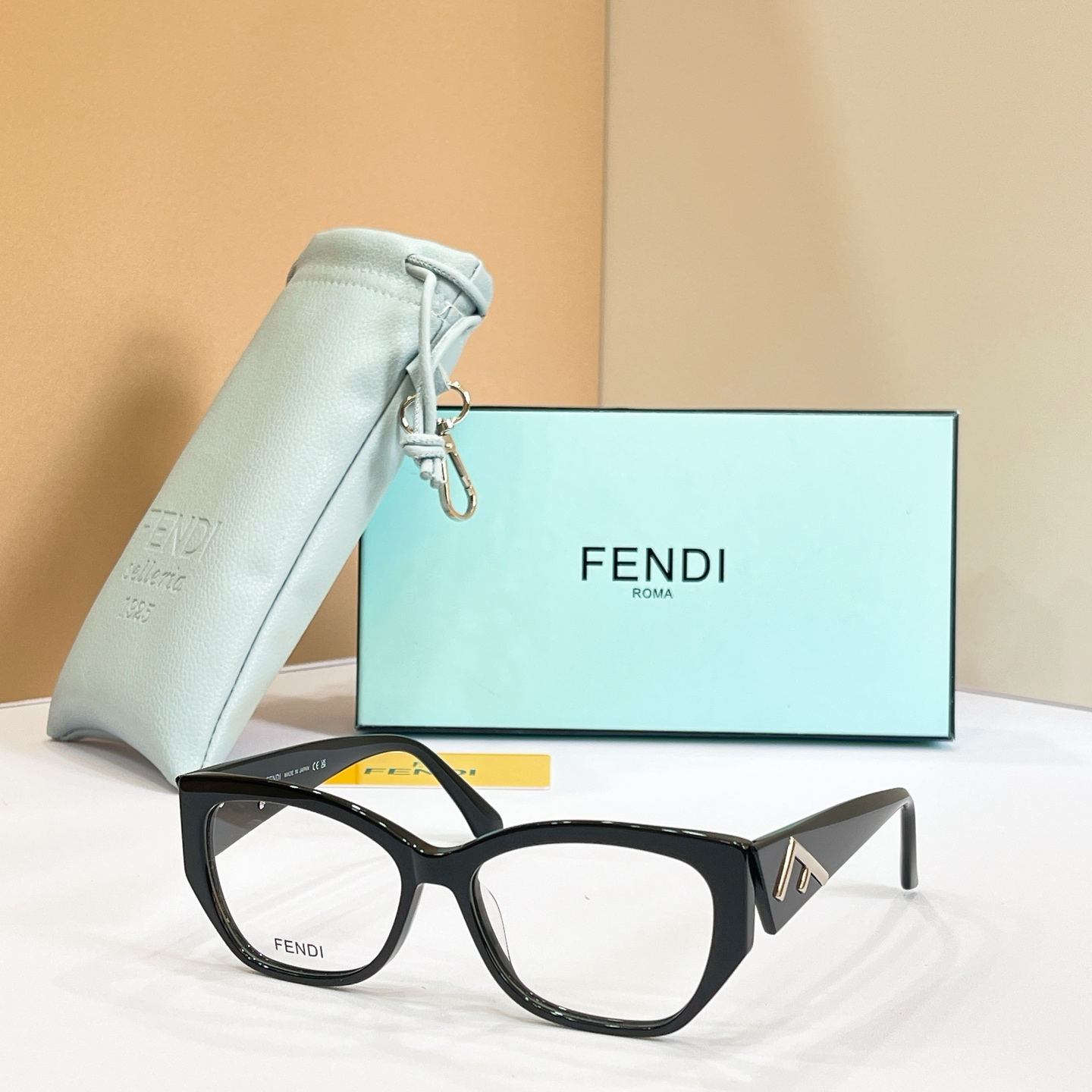 FENDI Eyewear Acetate Square Frame