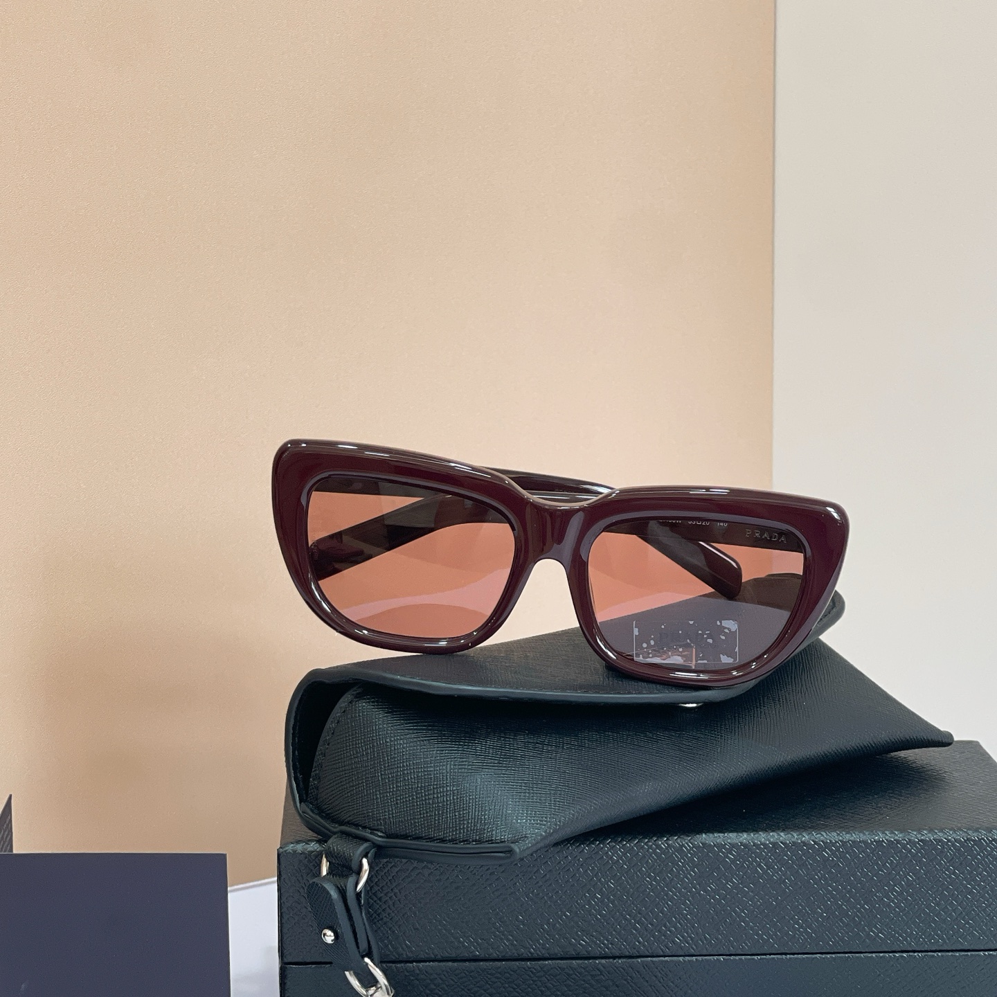 Prada - Eyewear - PR D07S