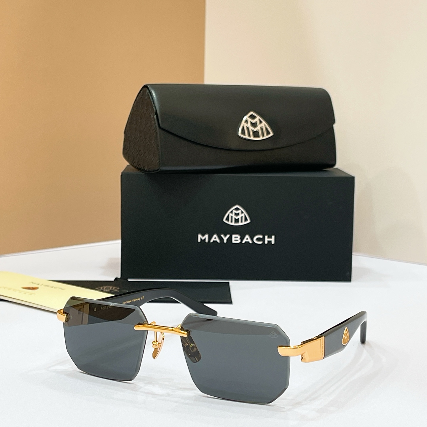 MAYBACH迈巴赫⚜️⚜️⚜️MODEL：THE VISIONIST ⚜️⚜️⚜️SIZE：60口18