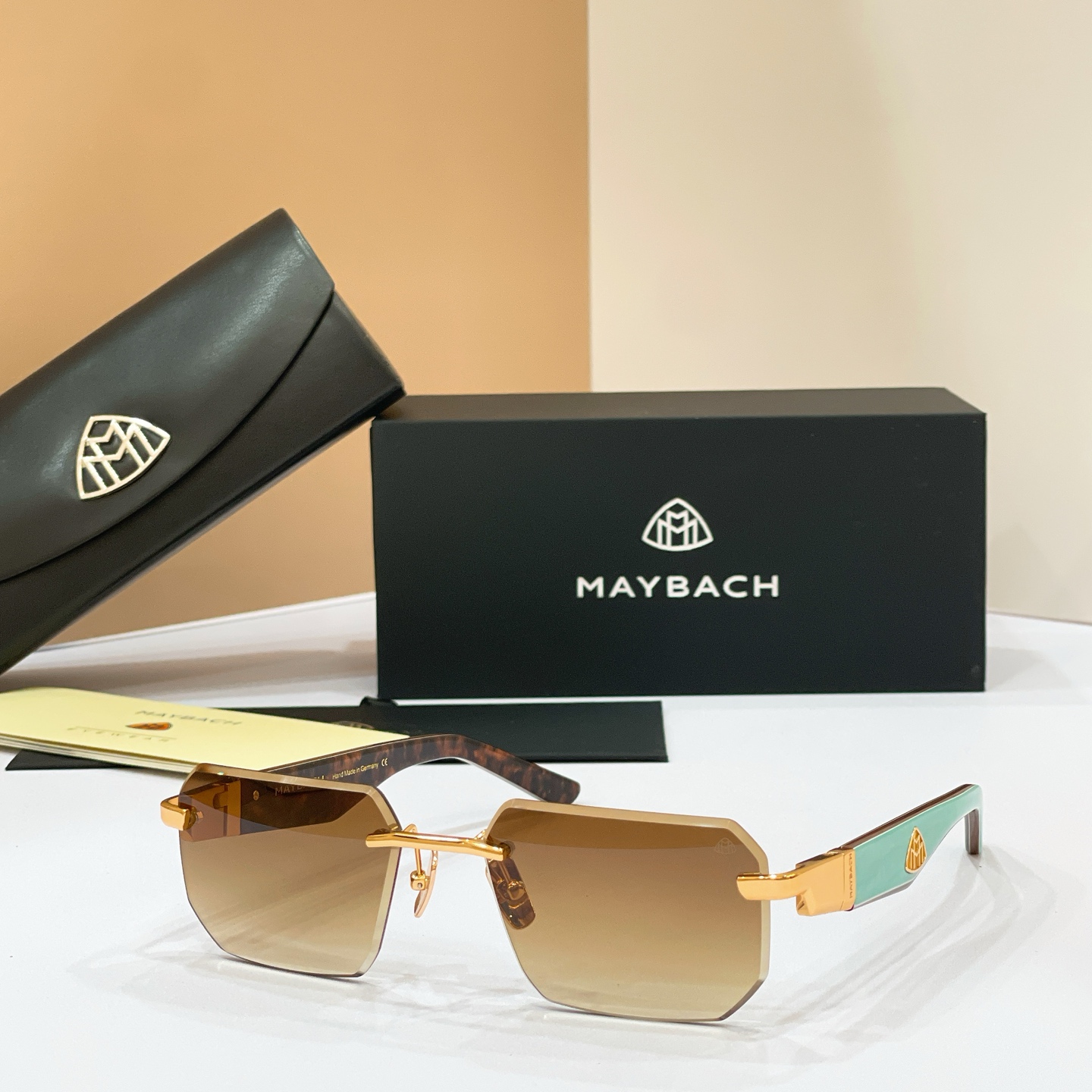 MAYBACH迈巴赫⚜️⚜️⚜️MODEL：THE VISIONIST ⚜️⚜️⚜️SIZE：60口18