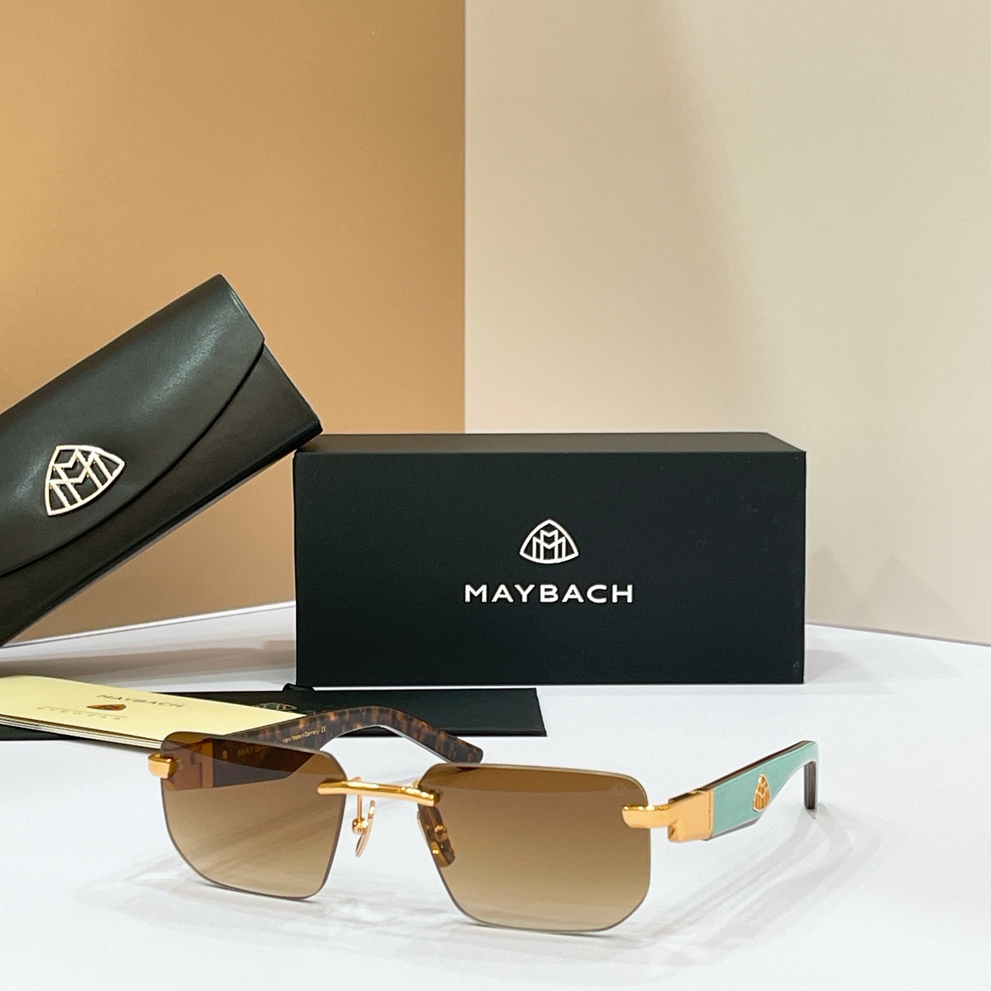 MAYBACH迈巴赫⚜️⚜️⚜️MODEL：THE VISIONIST I⚜️⚜️⚜️SIZE：56口1