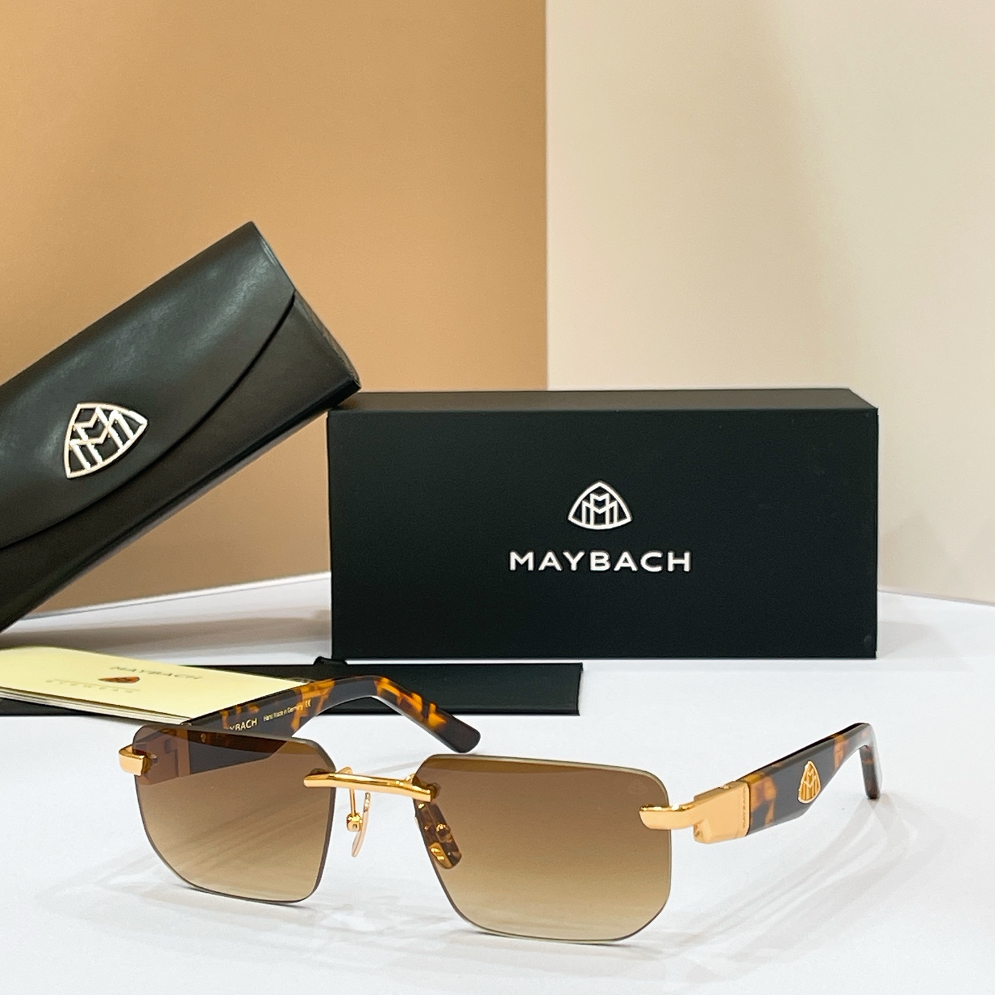 MAYBACH迈巴赫⚜️⚜️⚜️MODEL：THE VISIONIST I⚜️⚜️⚜️SIZE：56口1