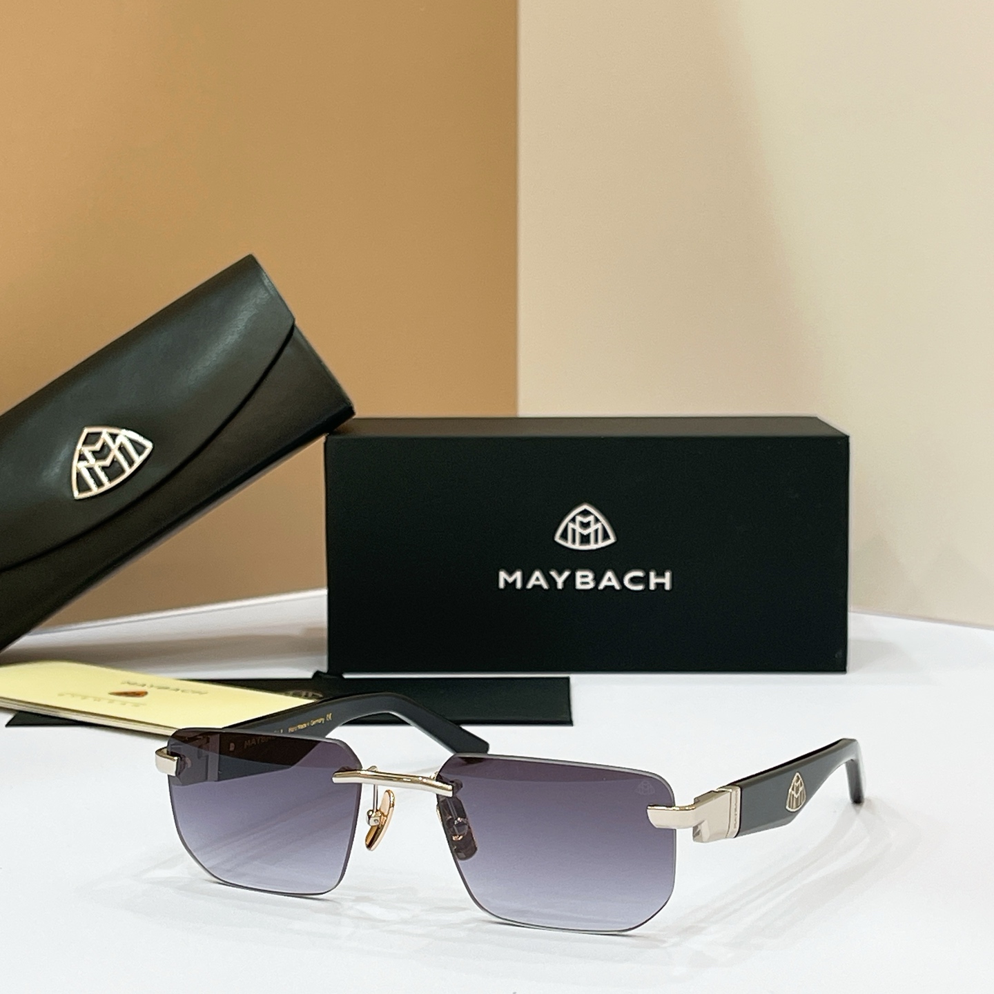 MAYBACH迈巴赫⚜️⚜️⚜️MODEL：THE VISIONIST I⚜️⚜️⚜️SIZE：56口1