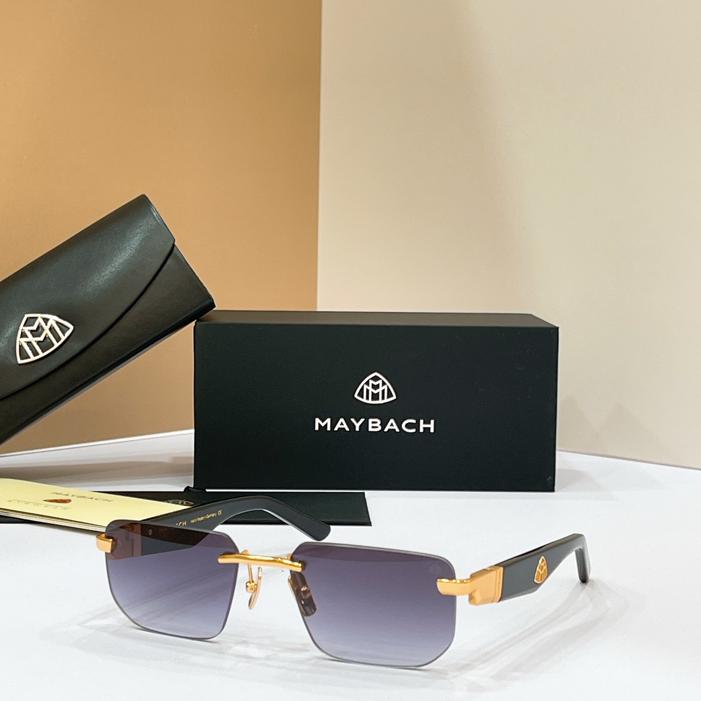 MAYBACH迈巴赫⚜️⚜️⚜️MODEL：THE VISIONIST I⚜️⚜️⚜️SIZE：56口1