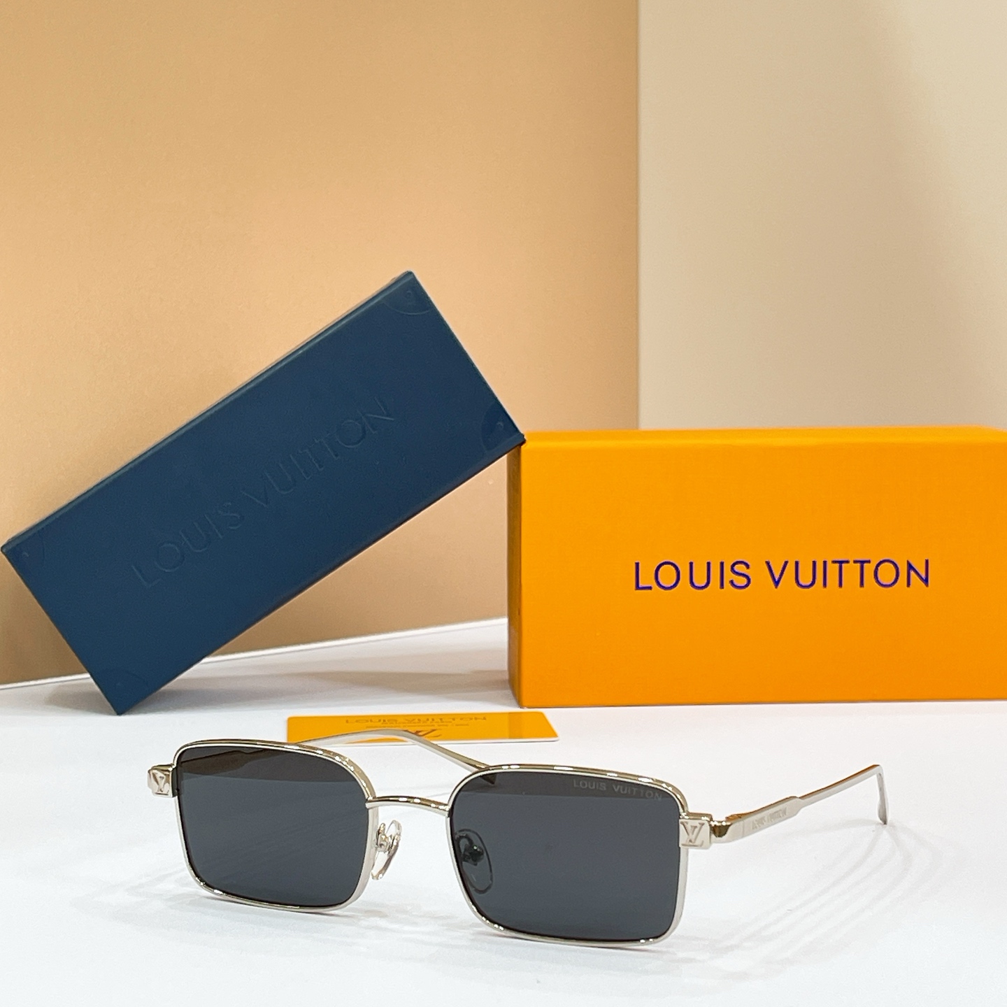 LOUIS VUITTO*🌟🌟🌟MODEL：Z2744U 🌟🌟🌟SIZE：53口20-145🌟🌟🌟
