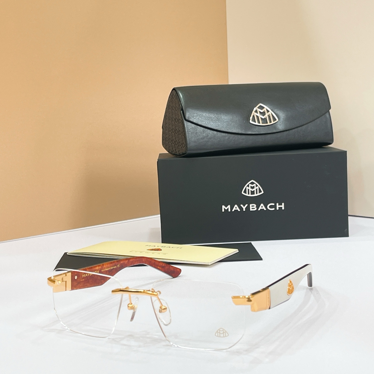 MAYBACH迈巴赫⚜️⚜️⚜️MODEL：THE VISIONIST I⚜️⚜️⚜️SIZE：56口1