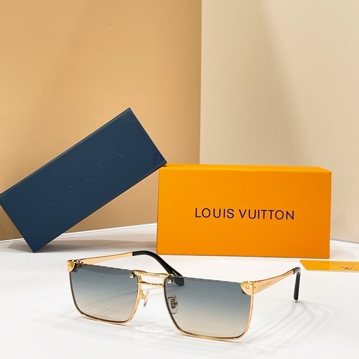 LOUIS VUITTO*🌟🌟🌟MODEL：Z3206U 🌟🌟🌟SIZE：60口19-145🌟🌟🌟