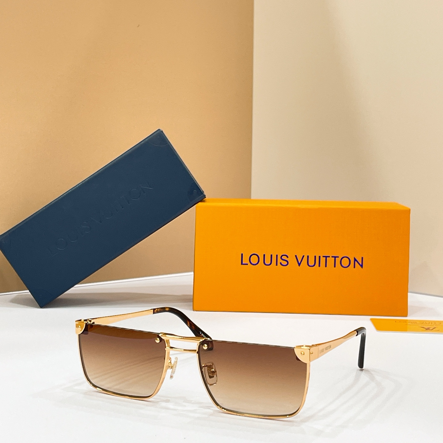 LOUIS VUITTO*🌟🌟🌟MODEL：Z3206U 🌟🌟🌟SIZE：60口19-145🌟🌟🌟