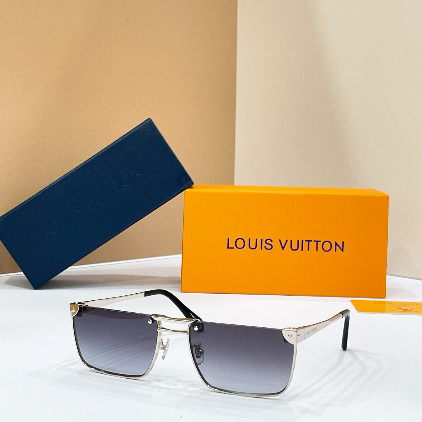 LOUIS VUITTO*🌟🌟🌟MODEL：Z3206U 🌟🌟🌟SIZE：60口19-145🌟🌟🌟