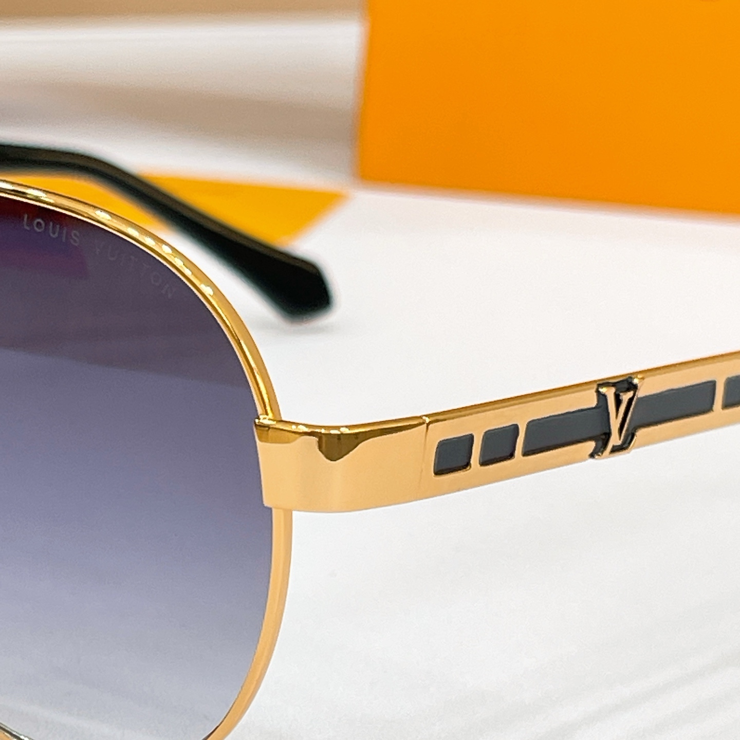LOUIS VUITTO*🌟🌟🌟MODEL：Z2106U 🌟🌟🌟SIZE：60口14-145🌟🌟🌟