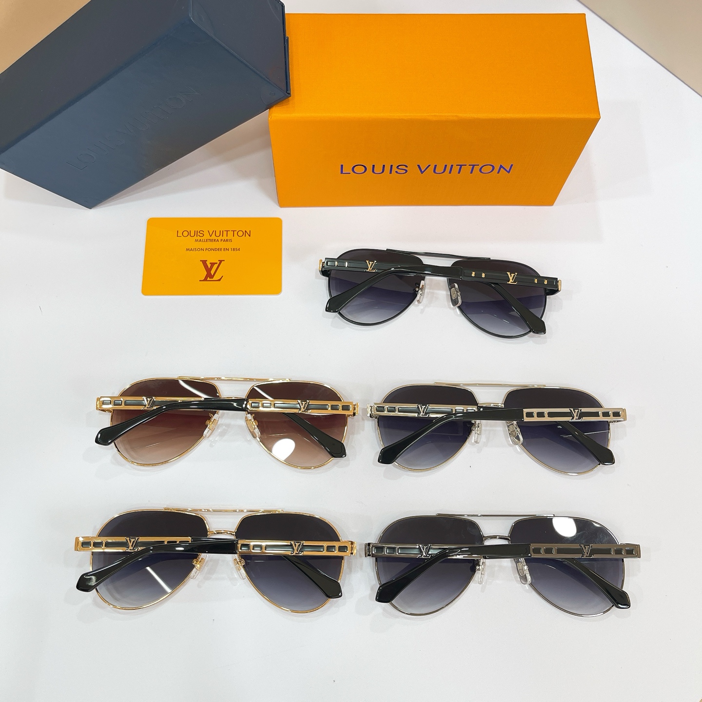LOUIS VUITTO*🌟🌟🌟MODEL：Z2106U 🌟🌟🌟SIZE：60口14-145🌟🌟🌟