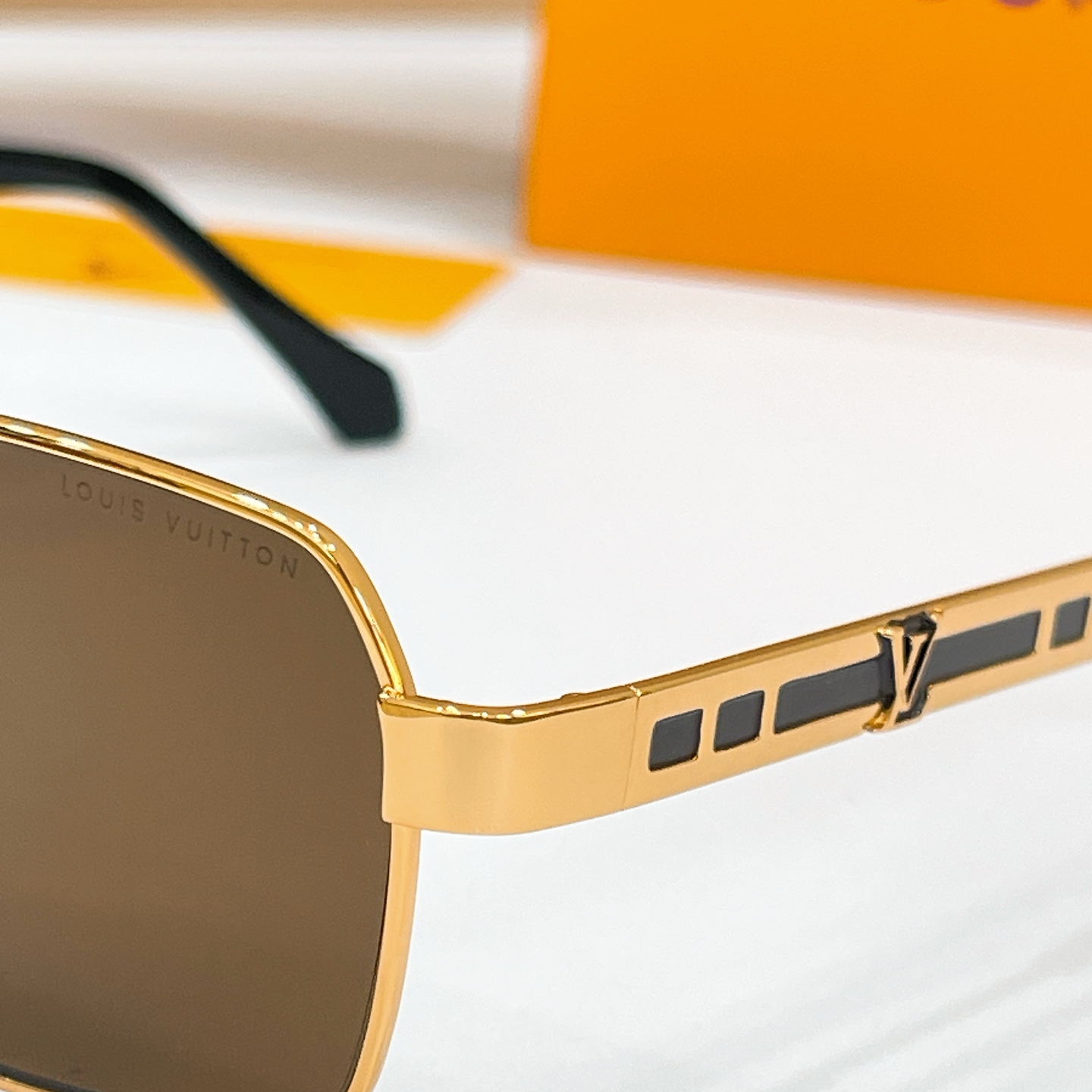 LOUIS VUITTO*🌟🌟🌟MODEL：Z2107U 🌟🌟🌟SIZE：57口18-145🌟🌟🌟