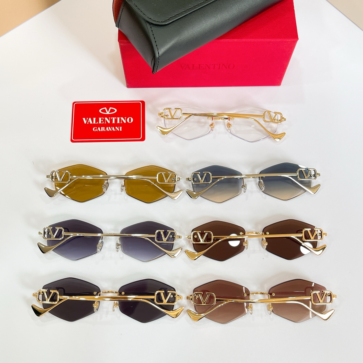 VALENTINO✨✨✨MODEL：VLS-187✨✨✨SIZE：58口18-145✨ ✨