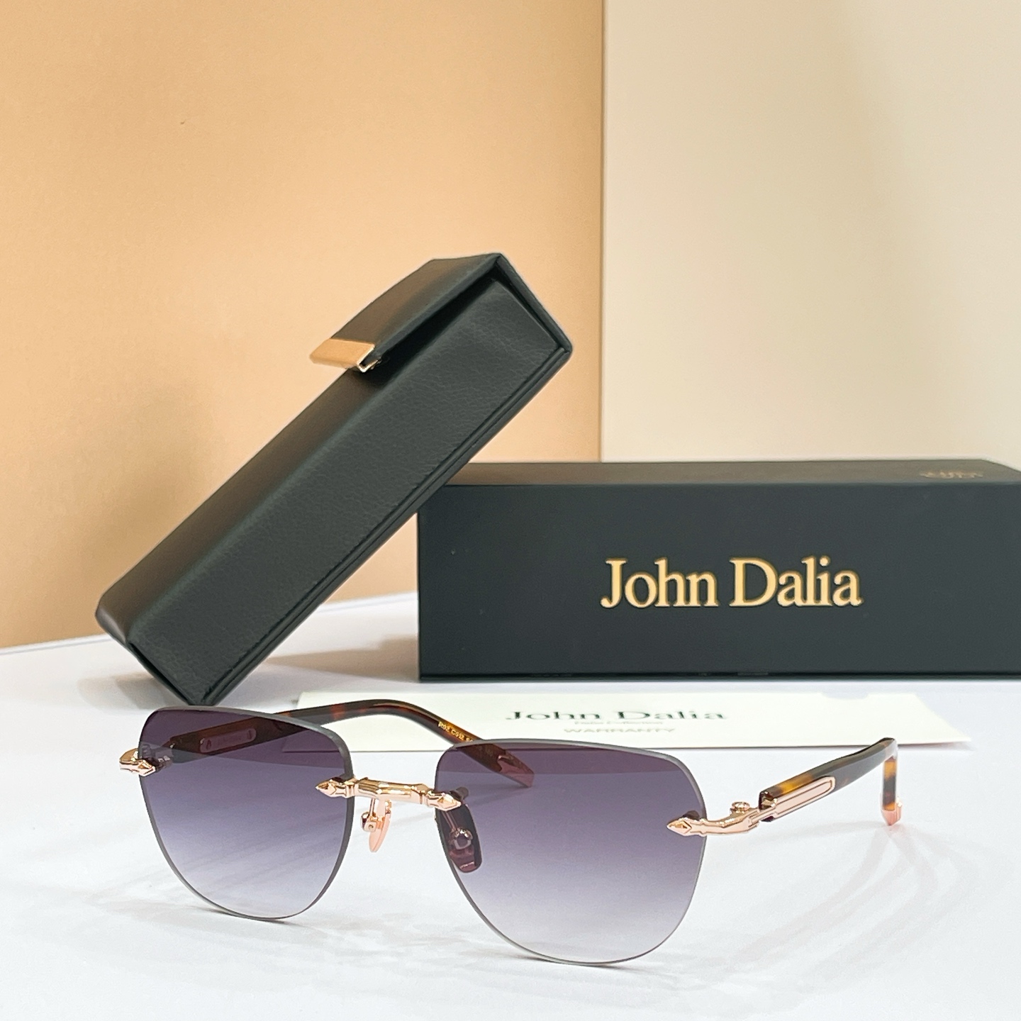 John Daila🌟🌟🌟MODEL:  R02🌟🌟🌟SIZE: 54口20-145🌟🌟🌟配送盒子～～