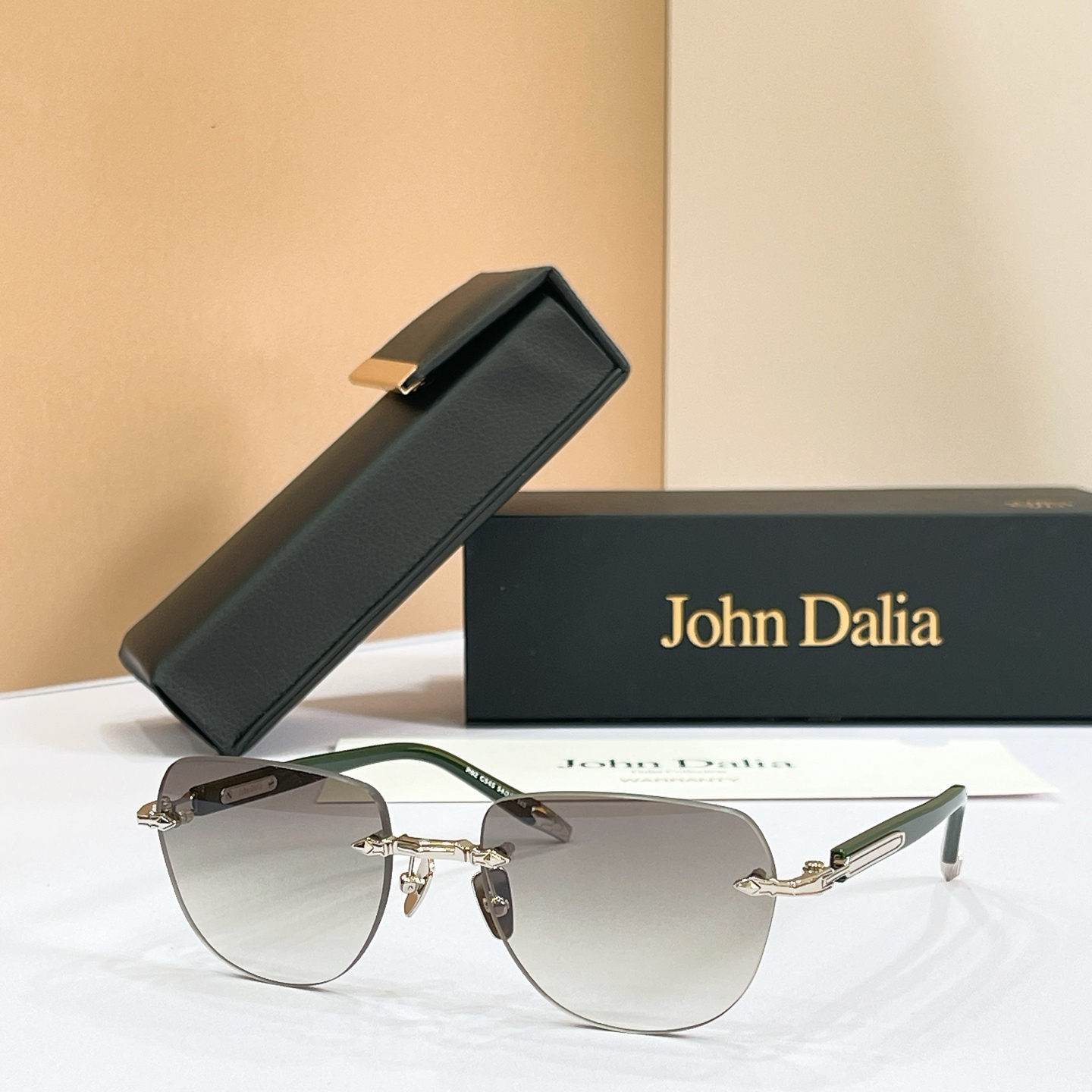 John Daila🌟🌟🌟MODEL:  R02🌟🌟🌟SIZE: 54口20-145🌟🌟🌟配送盒子～～