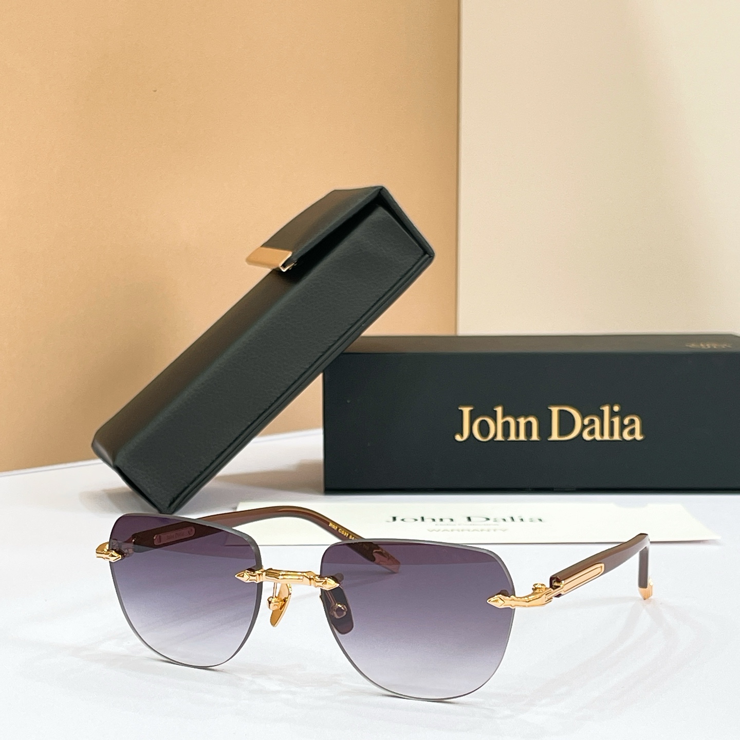 John Daila🌟🌟🌟MODEL:  R02🌟🌟🌟SIZE: 54口20-145🌟🌟🌟配送盒子～～