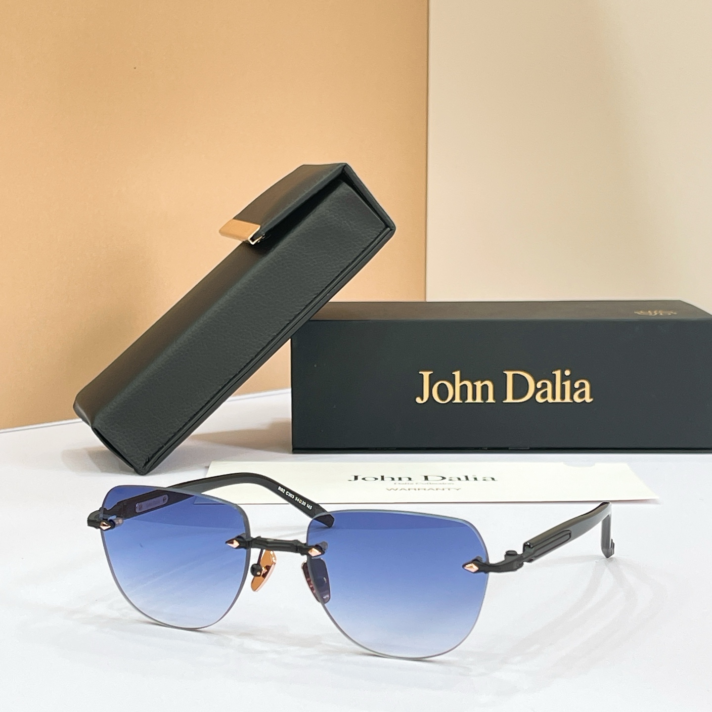 John Daila🌟🌟🌟MODEL:  R02🌟🌟🌟SIZE: 54口20-145🌟🌟🌟配送盒子～～