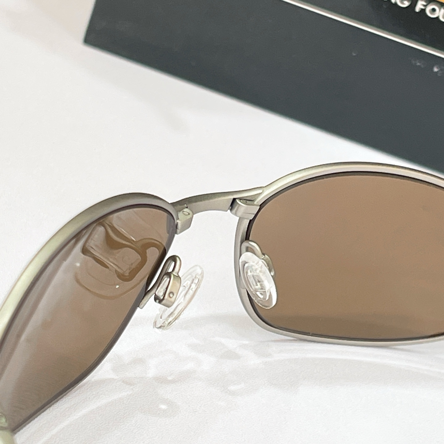 OAKLE*🍂🍂🍂MODEL：Whisker ti🍂🍂🍂SIZE:60口19-130🍂🍂🍂钛~~
