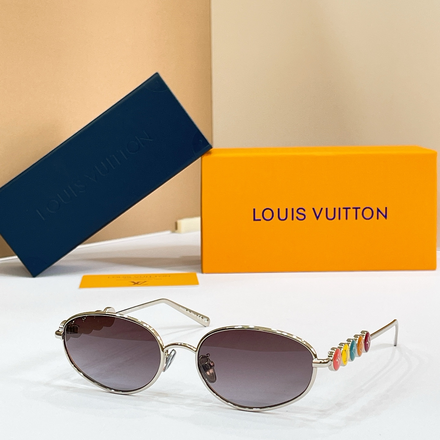 LOUIS VUITTON✨✨✨MODEL：Z3179U✨✨✨ SIZE：55口18-135✨✨