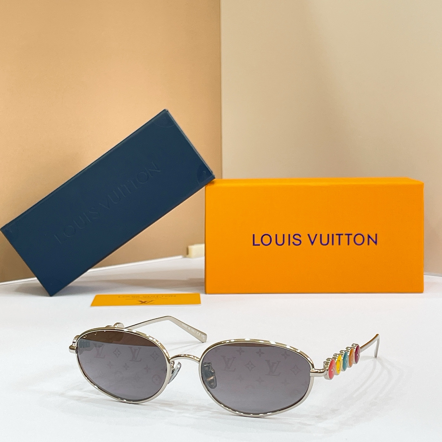 LOUIS VUITTON✨✨✨MODEL：Z3179U✨✨✨ SIZE：55口18-135✨✨