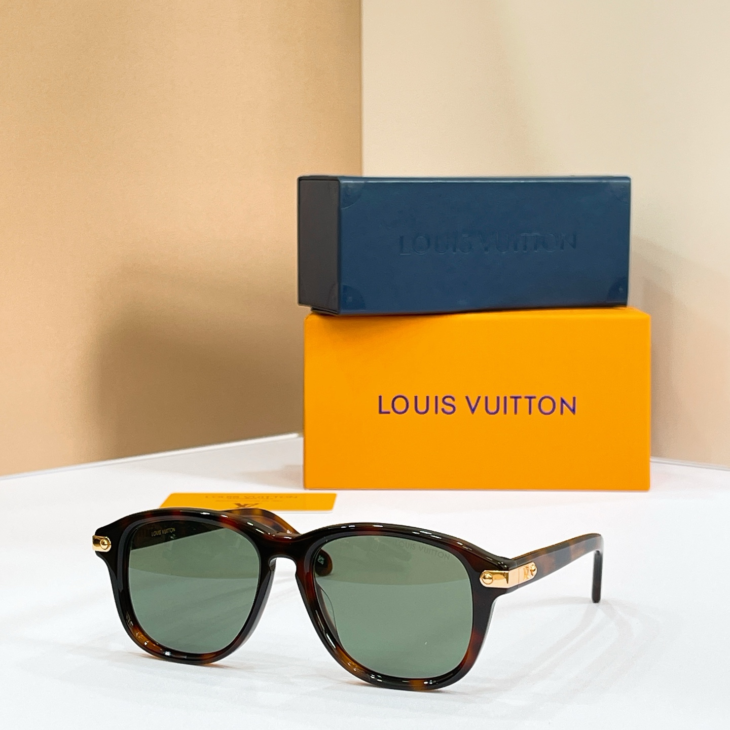 LOUIS VUITTON✨✨✨MODEL：Z3075U✨✨✨ SIZE：53口17-140✨✨