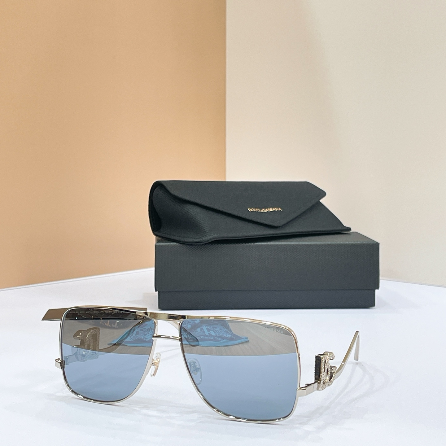 DOLCE & GABBAN*🌟🌟🌟MODEL：DG7124🌟🌟🌟SIZE：62口14-145🌟🌟🌟