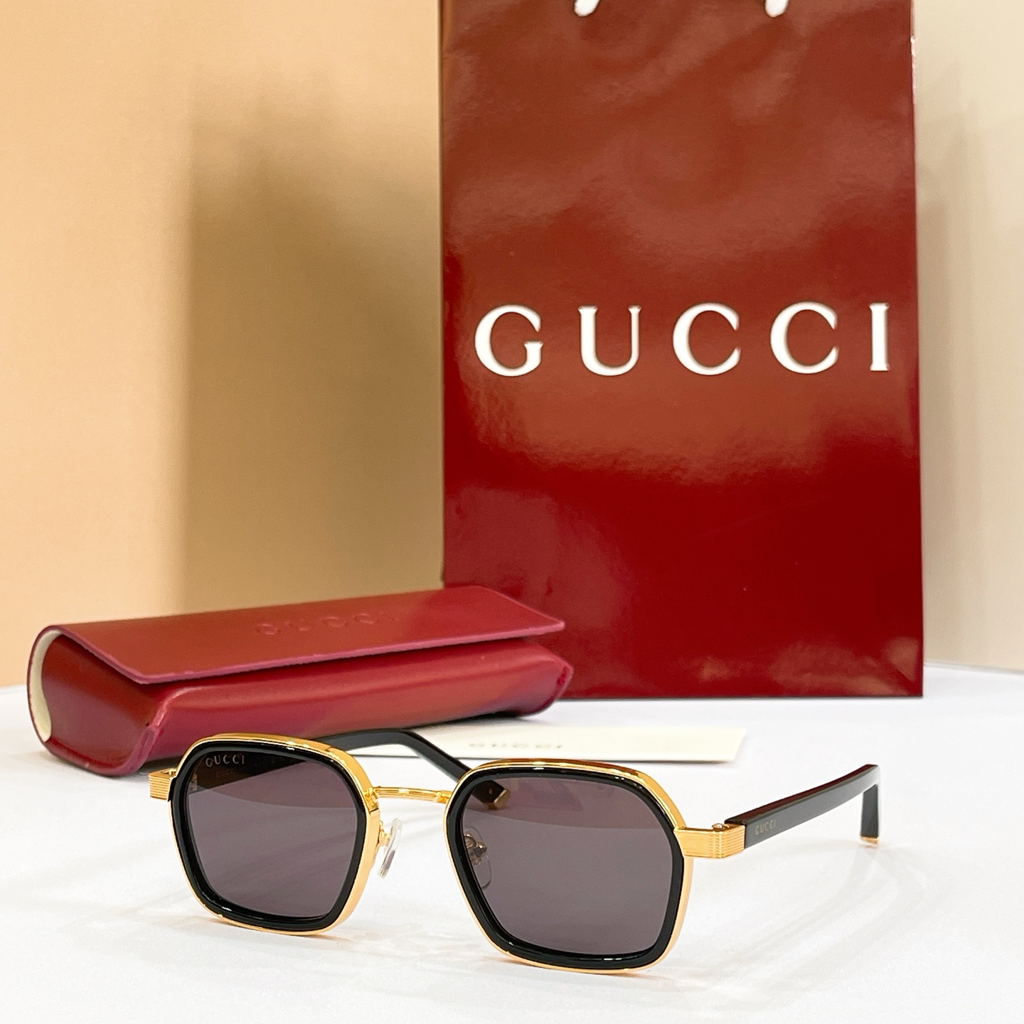 GUCC*🐝🐝🐝MODEL:GG2074S🐝🐝🐝SIZE:51口22-145🐝🐝