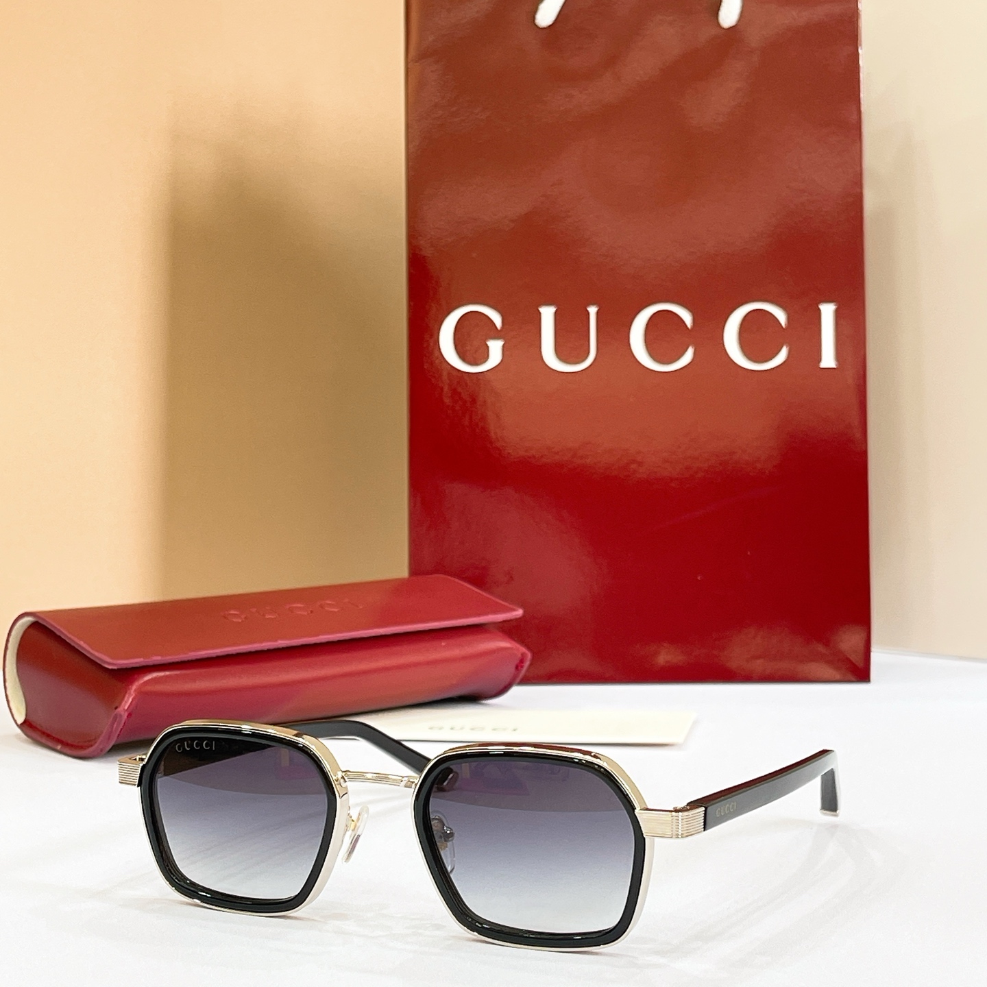 GUCC*🐝🐝🐝MODEL:GG2074S🐝🐝🐝SIZE:51口22-145🐝🐝