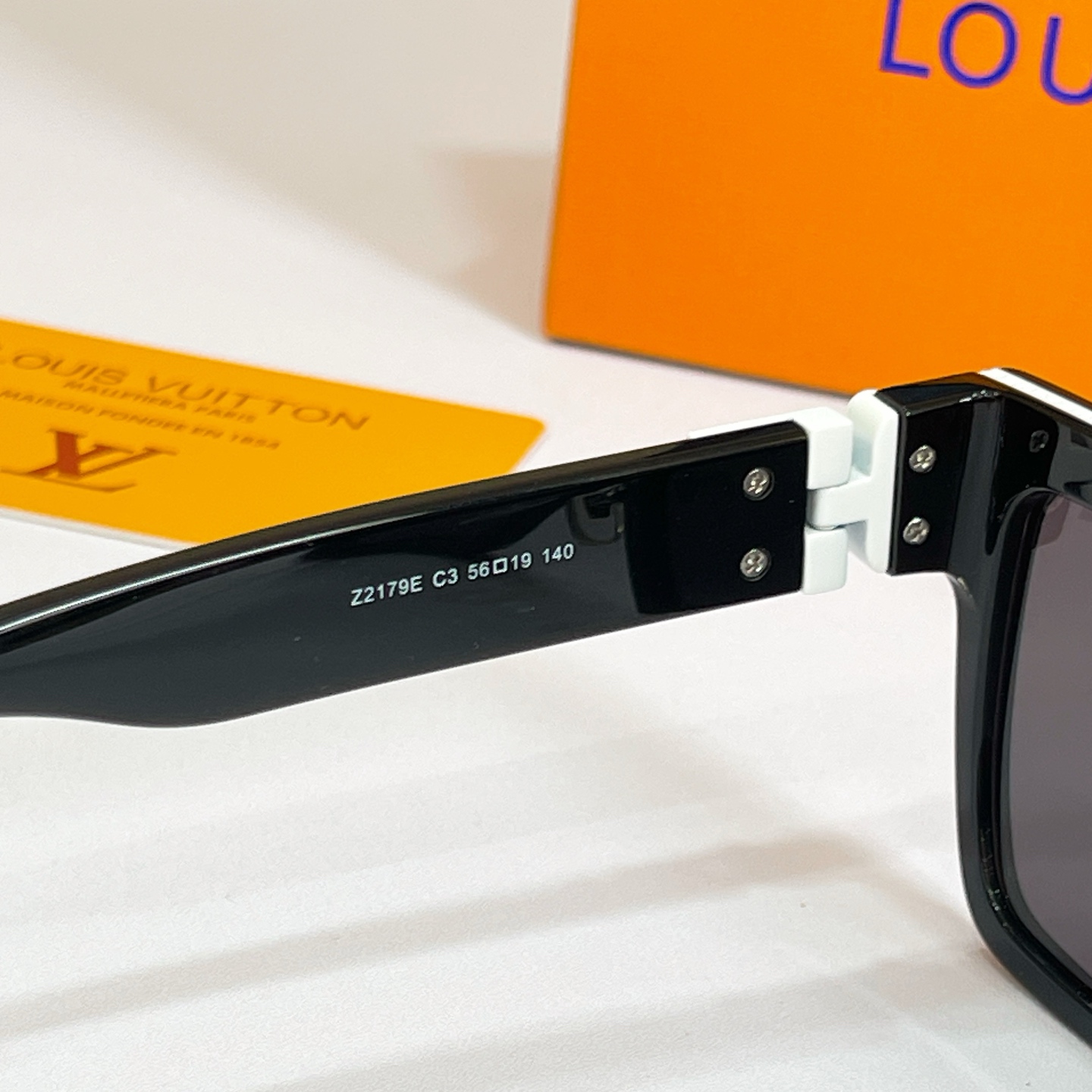 LOUIS VUITTON✨✨✨MODEL：Z2179E✨✨✨ SIZE：56口19-140✨✨